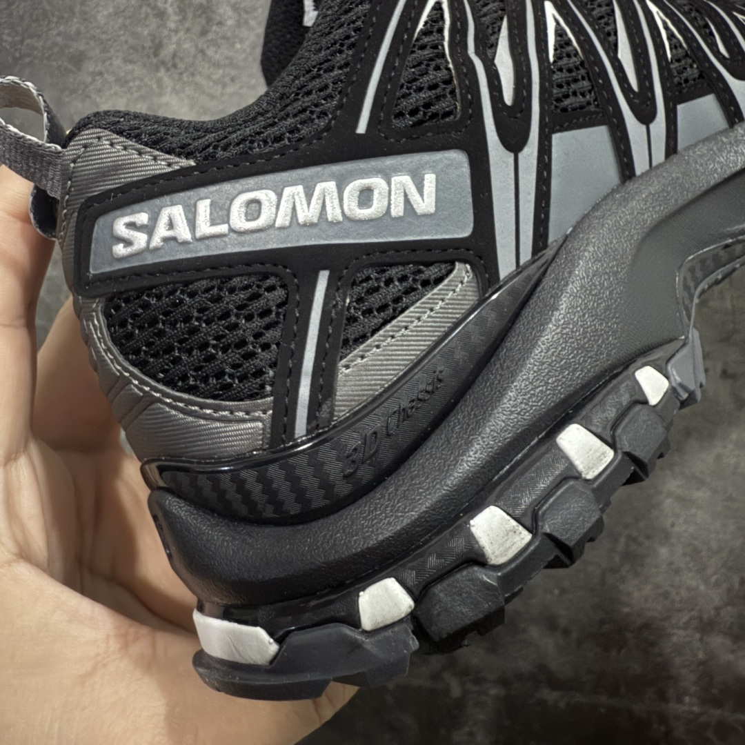 图片[3]-【666版本】SALOMON 萨洛蒙 XA PRO 3D 户外运动 网布减震防滑透气 低帮跑步鞋 男女同款 黑白粗面 392514 全新品质 巅峰之作 所有配色均购物原版拆解1：1开发 原材料打造 非市场公版便宜货 私模大底 清洁度比市场所有版本都高 全套原纸板楦头开发 原厂网布配套 确保原汁原味 完美呈现版型 原档数据独家私模五层组合大底 男女鞋同步官方开发至46 原装Ortholite轻量化鞋垫 中底布带钢印编号 原厂TPU锁扣 进口港宝加持 后跟自然饱满 还原公司包裹性 鞋面采用SENSIFT贴合技术 全方位贴合包裹脚型 鞋跟部鞋底牵引设计 提供强大的抓地性能 更适应野外崎岖不平的道路 其3D ADVANCED CHASSIS底盘 材料轻量大化 钉齿设计更具稳定性 防护性 鞋底易磨损区运用CONTAGRIP高耐磨材料 应对城市硬质路面长距离跑考验 尺码：36 36.5 37.5 38 38.5 39 40 40.5 41 42 42.5 43 44 45 46-选品中心