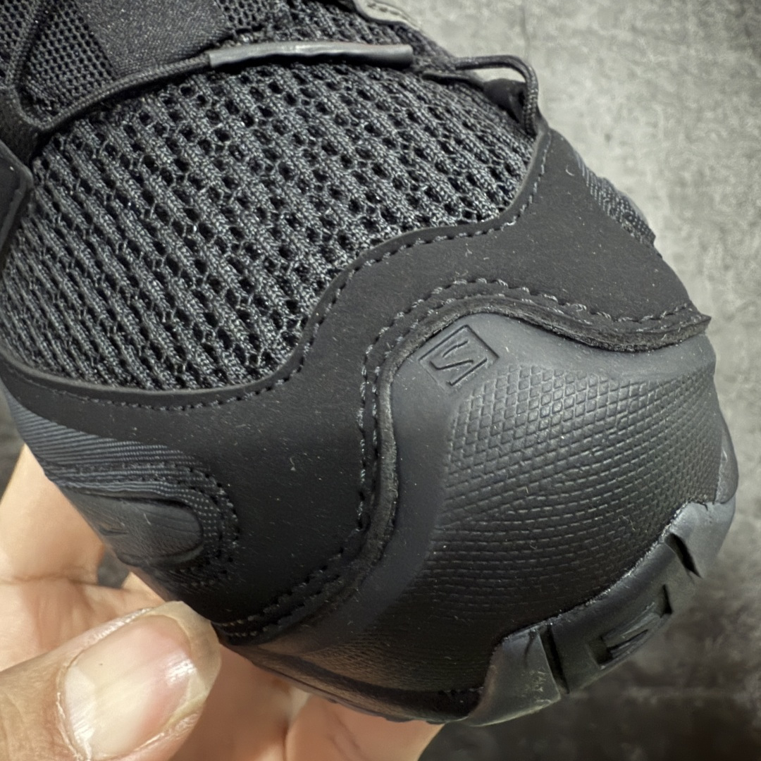 图片[5]-【666版本】SALOMON 萨洛蒙 XA PRO 3D 户外运动 网布减震防滑透气 低帮跑步鞋 男女同款 黑白粗面 392514 全新品质 巅峰之作 所有配色均购物原版拆解1：1开发 原材料打造 非市场公版便宜货 私模大底 清洁度比市场所有版本都高 全套原纸板楦头开发 原厂网布配套 确保原汁原味 完美呈现版型 原档数据独家私模五层组合大底 男女鞋同步官方开发至46 原装Ortholite轻量化鞋垫 中底布带钢印编号 原厂TPU锁扣 进口港宝加持 后跟自然饱满 还原公司包裹性 鞋面采用SENSIFT贴合技术 全方位贴合包裹脚型 鞋跟部鞋底牵引设计 提供强大的抓地性能 更适应野外崎岖不平的道路 其3D ADVANCED CHASSIS底盘 材料轻量大化 钉齿设计更具稳定性 防护性 鞋底易磨损区运用CONTAGRIP高耐磨材料 应对城市硬质路面长距离跑考验 尺码：36 36.5 37.5 38 38.5 39 40 40.5 41 42 42.5 43 44 45 46-选品中心