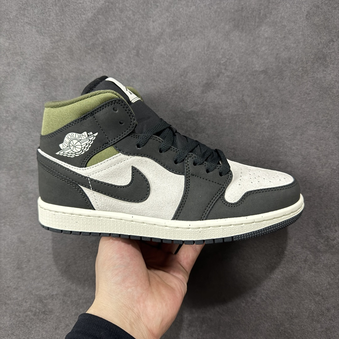 【纯原K版】Air Jordan AJ1 Mid 中帮 黑白绿 HV4091-102 原厂内置全掌气垫 A模大底 头层小牛皮 鞋舌AJ原厂专用牛津布+AJ专用反口珍珠布+原厂无杂质高弹内里海棉 特殊封边弹力鞋带 全网唯一头层牛皮 原鞋开模 拒绝公底 购置公司同步原材料 原汁原味 忠于原版‼️ 尺码:36 36.5 37.5 38 38.5 39 40 40.5 41 42 42.5 43 44 44.5 45 46 47.5-选品中心