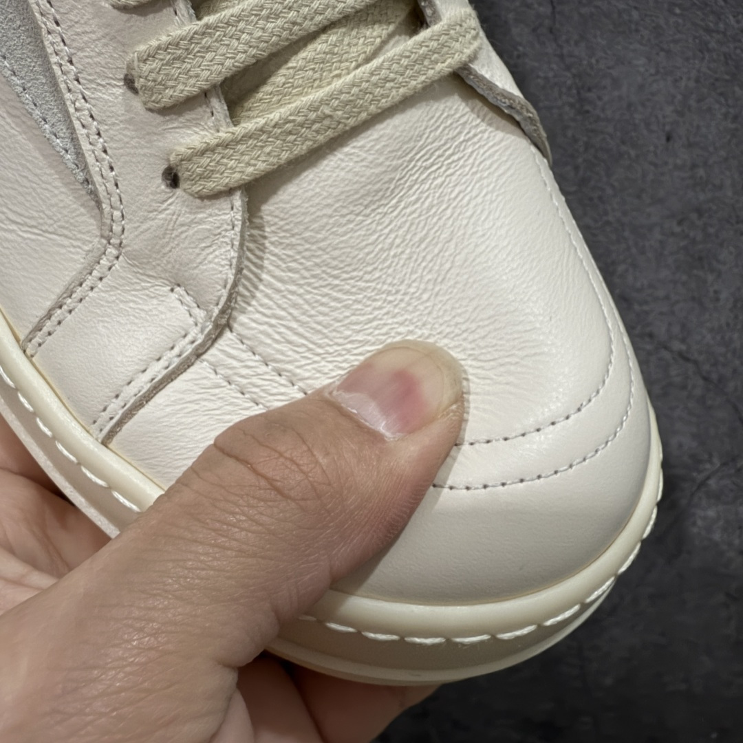 图片[5]-【XC2.0升级版】Rick Owens Vintage Low-Top Sneakers RO低帮系列暗黑高街经典增高休闲运动厚底板鞋 米白皮面 原厂皮批次上线 无需任何文案吹嘘！货硬就是王道！ 独家购入2025最新原鞋开发！重新调整最新批次细节！ 升级采用原厂粒面小牛皮打造！同步官方配备同规格材料布袋！标配原盒 加固硬盒外套 高标准出货！ PS：退换布袋丢失扣20 请知悉！ 尺码：38-45-选品中心