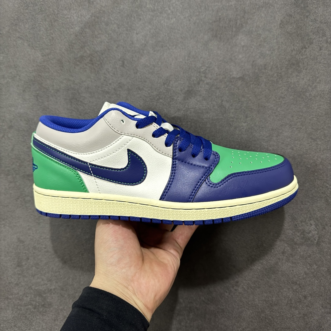 【H11版本】耐克Nike Air Jordan 1 AJ1经典复古经典低帮百搭文化篮球鞋 553558-147 公司级真标半码制#原档案原数据开发版型#采用荔枝纹头层皮革鞋面材质#原厂立体填充鞋舌海绵#中底注胶孔及缜密中底拉帮工艺#原数据开发模具大底 尺码:35.5 36 36.5 37.5 38 38.5 39 40 40.5 41 42 42.5 43 44 44.5 45 46 47.5 编码:H11B270280-选品中心