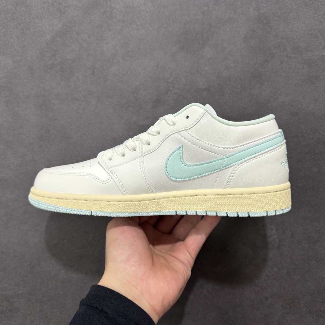 图片[2]-【H11版本】耐克Nike Air Jordan 1 AJ1经典复古经典低帮百搭文化篮球鞋 DC0774-134 公司级真标半码制#原档案原数据开发版型#采用荔枝纹头层皮革鞋面材质#原厂立体填充鞋舌海绵#中底注胶孔及缜密中底拉帮工艺#原数据开发模具大底 尺码：35.5 36 36.5 37.5 38 38.5 39 40 40.5 41 42 42.5 43 44 44.5 45 46 47.5 编码：H11B270280-选品中心