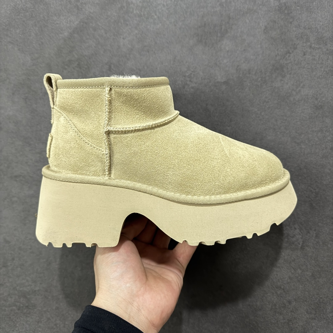 【莞产X1版本】全网最齐ugg130个配色市面顶级版本 UGG8311 短款鱼人坡跟5cm厚底羊皮毛一体雪地靴女款 广州外贸大厂生产鞋头到鞋垫真羊皮毛一体独立外盒包装芯片带防水工艺区别市面任何版本 5cm厚底独立原版开发大底羊绒鞋垫冬季保暖外出家居都是很适合的选择进年uug推出款式系列局部偏向年轻消费者喜好也走到时尚潮流穿搭的前沿鞋身材质防泼水涂层翻毛皮鞋面17毫米UGGPURE™植入式羊毛内底轻便防滑舒适橡胶外底带有品牌LOGO商标带全套包装 尺码:353637383940-选品中心