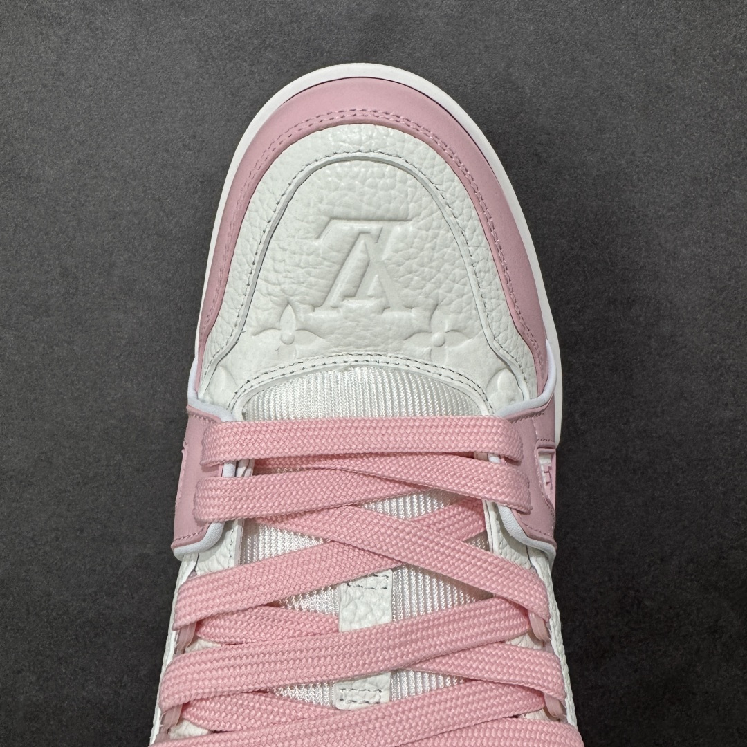 图片[8]-【广东纯原版本】LV Run Away 运动鞋 拼接 Epi 牛皮革和 Monogram 压纹粒面牛皮革，再现传统跑鞋的灵感启发。楔形外底延续标志性设计，品牌字母和标识分饰鞋舌和鞋后。Monogram 压纹粒面牛皮革和 Epi 牛皮革橡胶外底 尺码：35-45 编码：FJB390400-选品中心