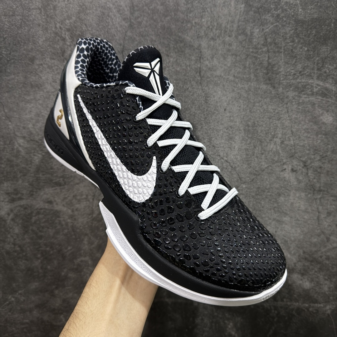 图片[3]-【Star版本】NK Zoom Kobe 6 Protro 科比六代 黑白曼巴 CW2190-002 史上最强复刻 私人团队订单 细节完美对比公司货 前掌超大Zoom Turbo气垫 后掌EVA缓震 真正的原汁原味 还原ZP脚感 全身鞋材卡料色独家定制 唯一正确喷漆工艺Swoosh 正确凹凸蛇鳞工艺 正确鞋面渐变效果 内全置真动飞态线 独立原厂模具 最大尺码达到48.5码 首批不拼图大几率过验 亲测已过 支持各种高强度实战 无需担心 上脚价 补货周期极长 脚宽建议买大半码 科比系列前掌偏窄 不影响二次销售 支持七天无理由退换 尺码：40 40.5 41 42 42.5 43 44 44.5 45 45.5 46 47.5 48.5-选品中心