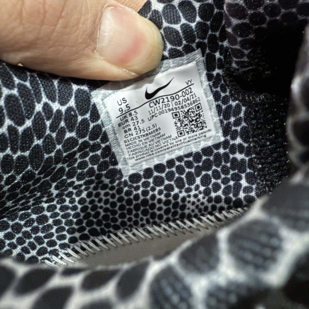 图片[9]-【Star版本】NK Zoom Kobe 6 Protro 科比六代 黑白曼巴 CW2190-002 史上最强复刻 私人团队订单 细节完美对比公司货 前掌超大Zoom Turbo气垫 后掌EVA缓震 真正的原汁原味 还原ZP脚感 全身鞋材卡料色独家定制 唯一正确喷漆工艺Swoosh 正确凹凸蛇鳞工艺 正确鞋面渐变效果 内全置真动飞态线 独立原厂模具 最大尺码达到48.5码 首批不拼图大几率过验 亲测已过 支持各种高强度实战 无需担心 上脚价 补货周期极长 脚宽建议买大半码 科比系列前掌偏窄 不影响二次销售 支持七天无理由退换 尺码：40 40.5 41 42 42.5 43 44 44.5 45 45.5 46 47.5 48.5-选品中心