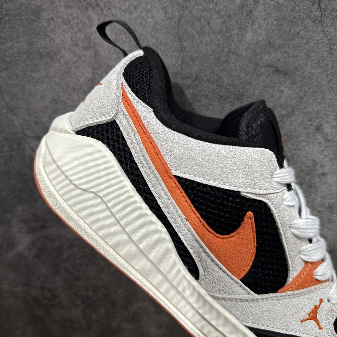 图片[7]-【N版纯原】Jordan CMFT Era 黑橙 HJ6777-018 舒适简约低帮运动鞋 实拍首发 鞋面大面积的网眼透气性拉满 中底的大面积泡棉超级舒适 尺码：36 36.5 37 38.5 39 40 40.5 41 42 42.5 43 44 44.5 45-选品中心