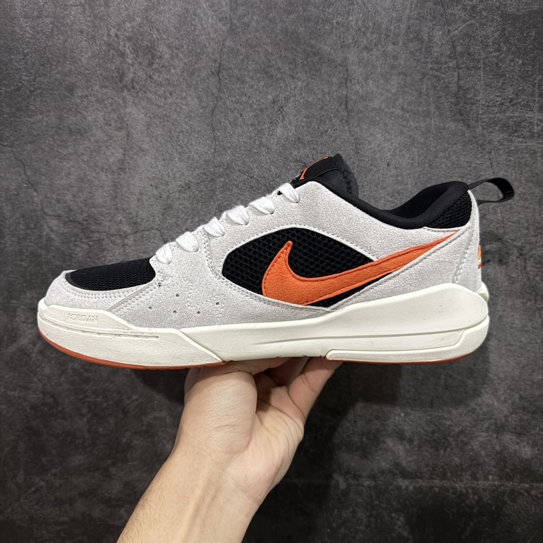 图片[2]-【N版纯原】Jordan CMFT Era 黑橙 HJ6777-018 舒适简约低帮运动鞋 实拍首发 鞋面大面积的网眼透气性拉满 中底的大面积泡棉超级舒适 尺码：36 36.5 37 38.5 39 40 40.5 41 42 42.5 43 44 44.5 45-选品中心