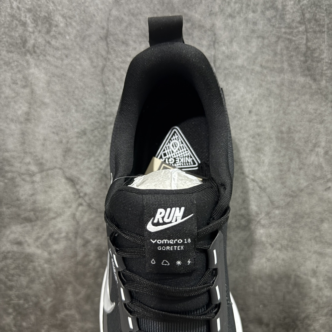 图片[8]-【纯原组合底】Nike VOMERO 18 GTX 耐克 舒适减震防滑 低帮跑步鞋 正确组合大底 正确真正gtx防水鞋面 全掌ReactX泡绵中底 前掌和后跟还配备了Air Zoom气垫单元 据说跑起来更快更舒适哦 这次最大的升级点 首次引入了ReactX泡绵 货号：HQ7001-002 尺码： 36 36.5 37.5 38 38.5 39 40 40.5 41 42 42.5 43 44 45-选品中心