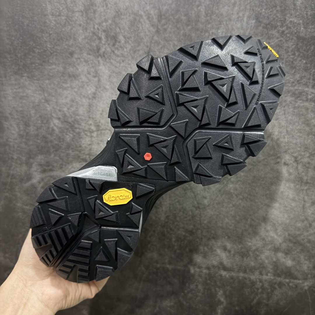 图片[9]-【Top纯原】KAILAS YAN GTX HIGH 凯乐石运动户外舒适时尚防滑防水透气高帮登山徒步鞋 KAILAS凯乐石品牌是全球三大全系攀登品牌之一，于2003年创立于中国广州，致力于为有攀登梦想的户外运动员及爱好者，研发制造功能性专业装备，满足他们在极限环境下安全舒适的需求，凯乐石专注于科技面料的开发及专业功能设计，产品线覆盖登山、攀岩、徒步、越野跑山、露营、旅行等多项户外运动，通过运动员的测试反馈，不断进化迭代，产品荣获国内外大奖71座，发明专利21个，更突破性的自主研发攀登器械，打造出中国的攀登硬实力。 尺码：36 36.5 37.5 38 38.5 39 40 40.5 41 42 42.5 43 44 44.5 45-选品中心