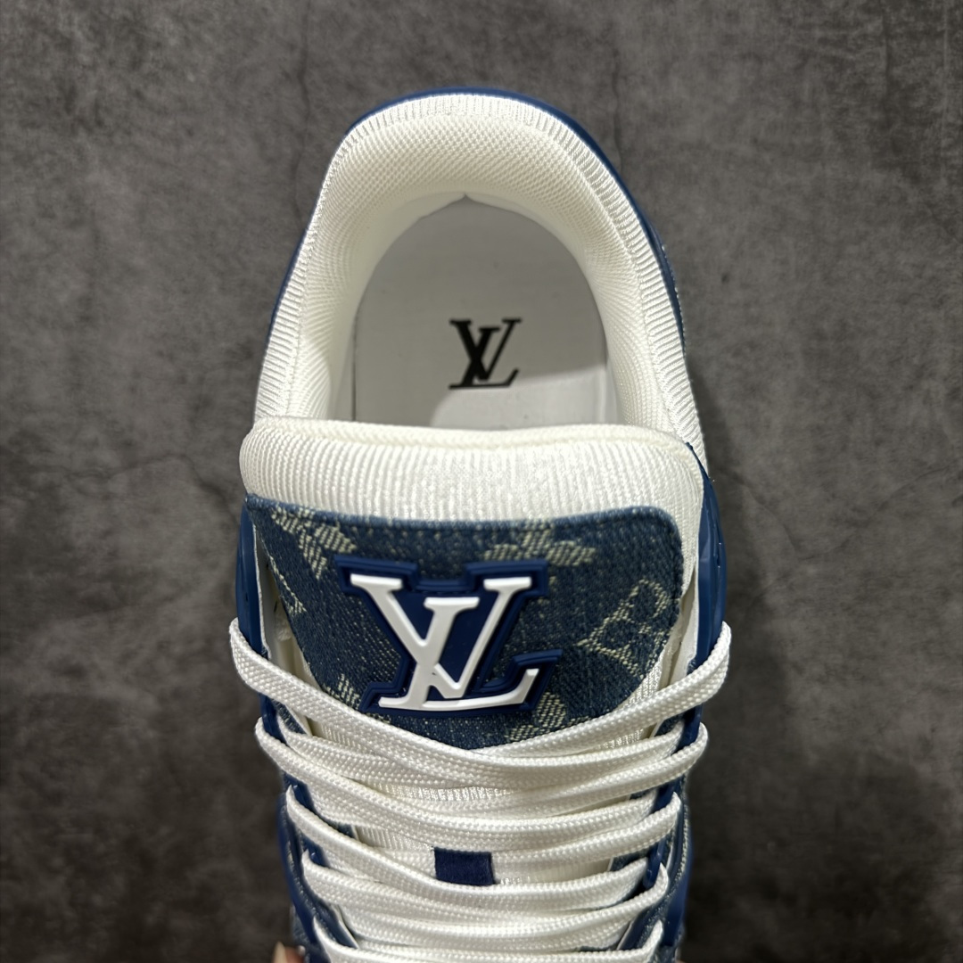 图片[8]-【莞产YS版本】Louis Vuitton Trainer lv时装走秀运动鞋 完美鞋型超高的清洁度 零毛边线头瑕疵 全套原楦原纸版原鞋开模 全网最具灵魂的版型 正确原装黄色鞋盒 正确中底印花 鞋面印花3D高频深度立体 全鞋电脑针车 紧密相连 针距密度一致 环保乳胶注塑鞋垫 厚度脚感还原原版 皮面裁剪部位 统一油边封口工艺 原装橡胶大底含胶量大底组合零偏差 专柜全套包装 防尘袋 说明书 质保卡 男女鞋 尺码： 39 40 41 42 43 44 45-选品中心