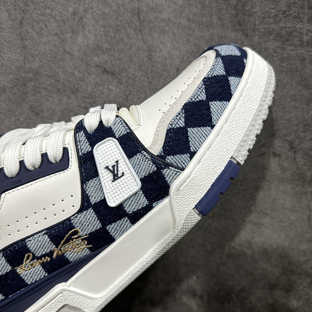 图片[6]-【莞产YS版本】Louis Vuitton Trainer lv时装走秀运动鞋 完美鞋型超高的清洁度 零毛边线头瑕疵 全套原楦原纸版原鞋开模 全网最具灵魂的版型 正确原装黄色鞋盒 正确中底印花 鞋面印花3D高频深度立体 全鞋电脑针车 紧密相连 针距密度一致 环保乳胶注塑鞋垫 厚度脚感还原原版 皮面裁剪部位 统一油边封口工艺 原装橡胶大底含胶量大底组合零偏差 专柜全套包装 防尘袋 说明书 质保卡 男女鞋 尺码： 39 40 41 42 43 44 45-选品中心