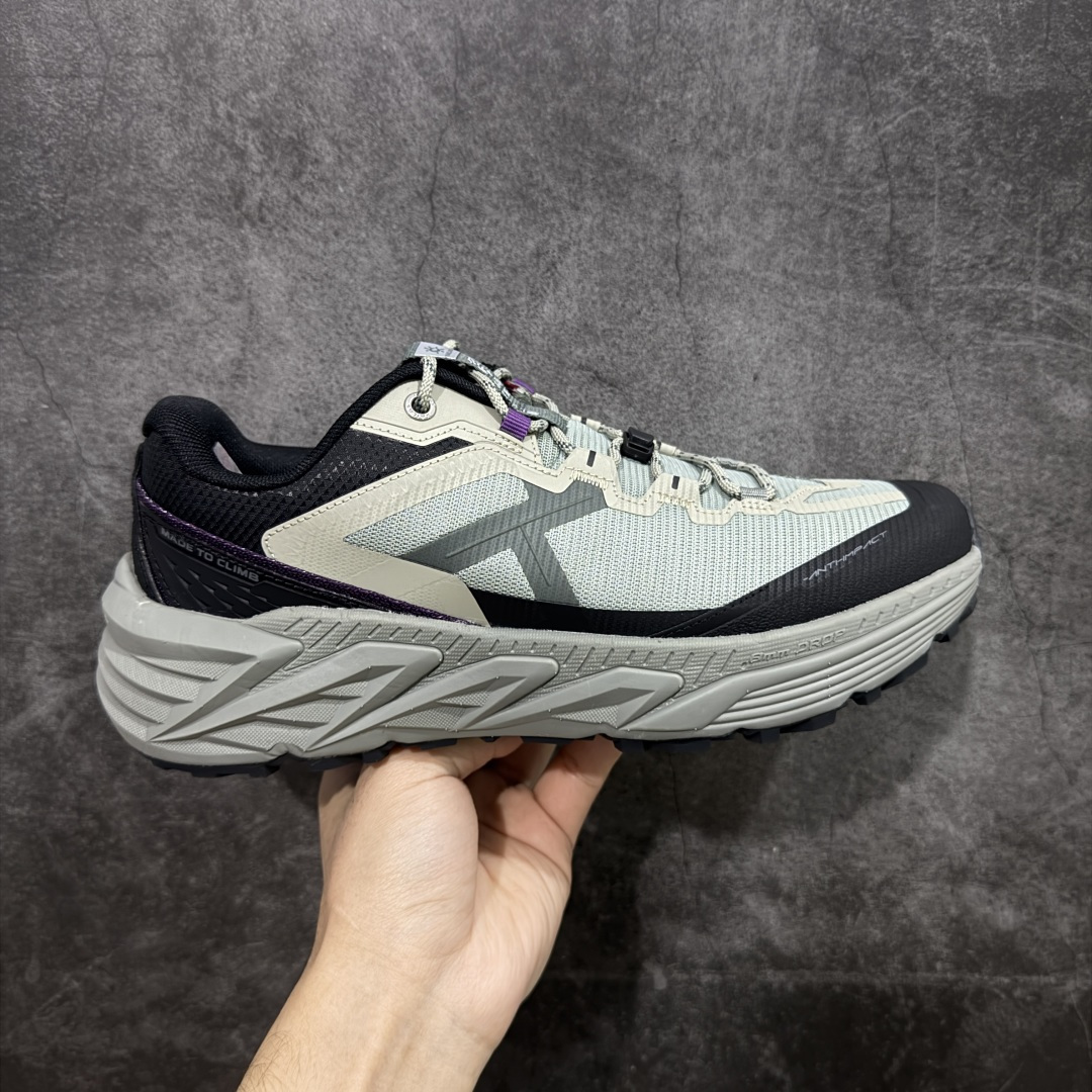 【纯原M版】凯乐石KAILAS 山行-2 透气版 运动户外抓地透气 跑山徒步鞋 凯乐石行云FLT徒步鞋满足了我对春日徒步的全部要求,走了一天都不想脱下来!非常非常的轻,抓地力强还非常防滑,跑跑跳跳都特别轻盈,走了一天也不觉得累。回弹力和支撑力都很好,一直走也没有觉得累。既防水又透气,让双脚保持干爽! 尺码: 36-45 编码: PFB280290-选品中心