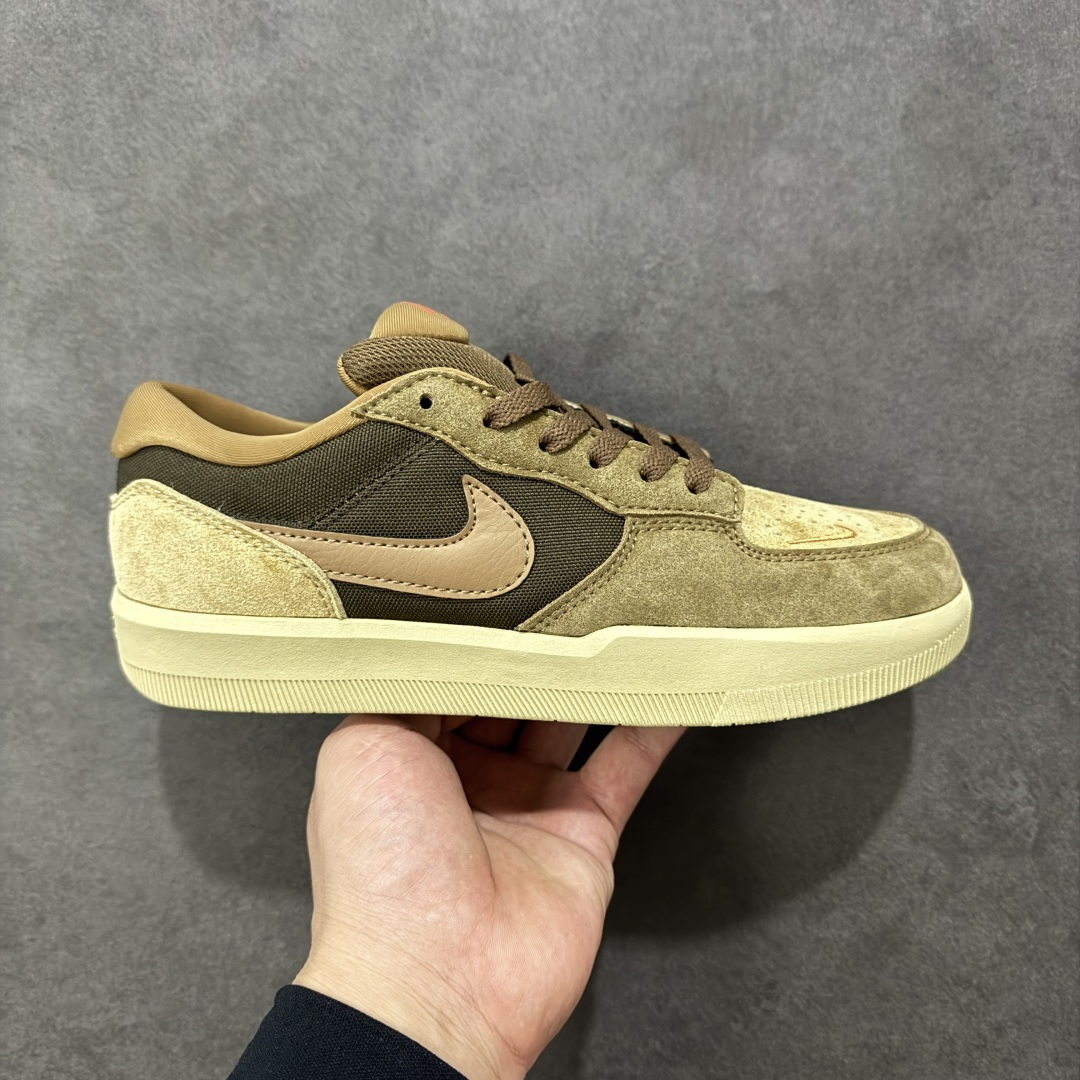 【公司级】NK SB Force 58 复古胶底低帮街头运动滑板鞋是一款将前沿创新带入街头的单品,它具有硫化杯底,具有出色的耐用性和灵活性。使用帆布和绒面革,在饰面上放置通风口,它自始至终都融入了传统篮球风格,重新打造鞋款。 货号:DV5477-201 尺码:36 36.5 37.5 38 38.5 39 40 40.5 41 42 42.5 43 44 45-选品中心