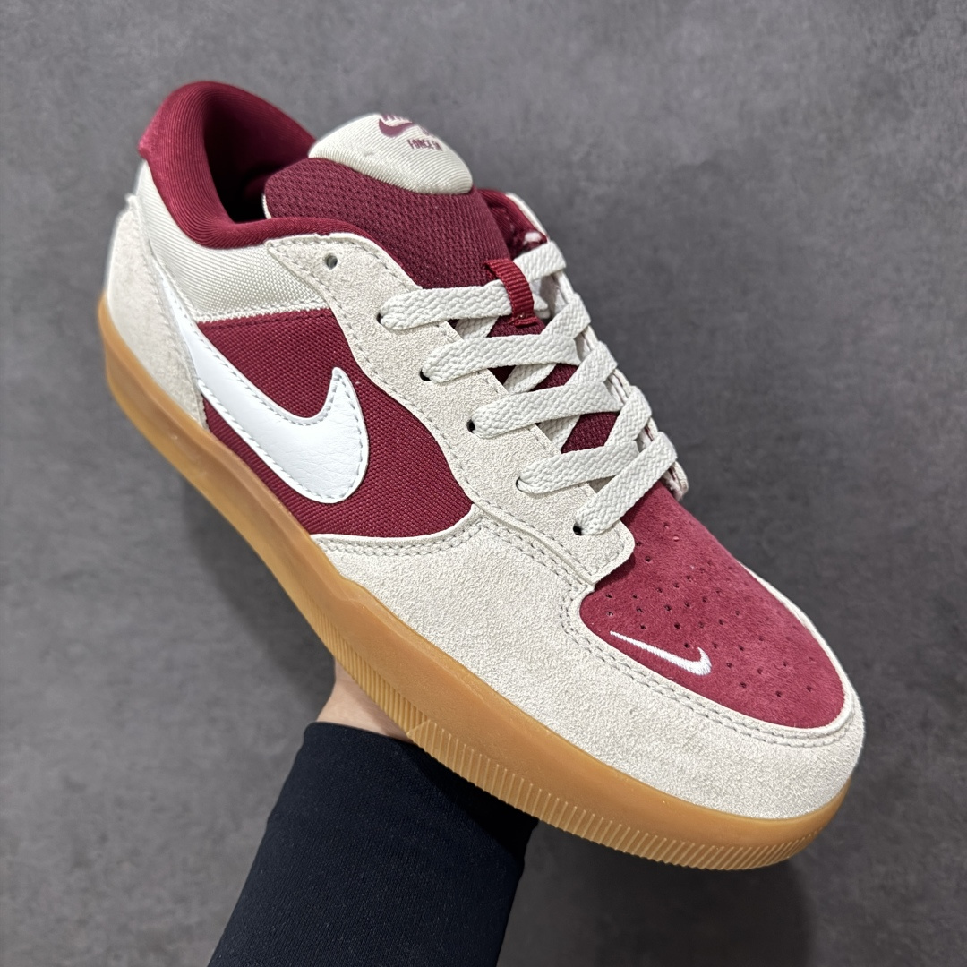 图片[3]-【公司级】NK SB Force 58 复古胶底低帮街头运动滑板鞋是一款将前沿创新带入街头的单品，它具有硫化杯底，具有出色的耐用性和灵活性。使用帆布和绒面革，在饰面上放置通风口，它自始至终都融入了传统篮球风格，重新打造鞋款。 货号：DV5477-601 尺码：36 36.5 37.5 38 38.5 39 40 40.5 41 42 42.5 43 44 45-选品中心