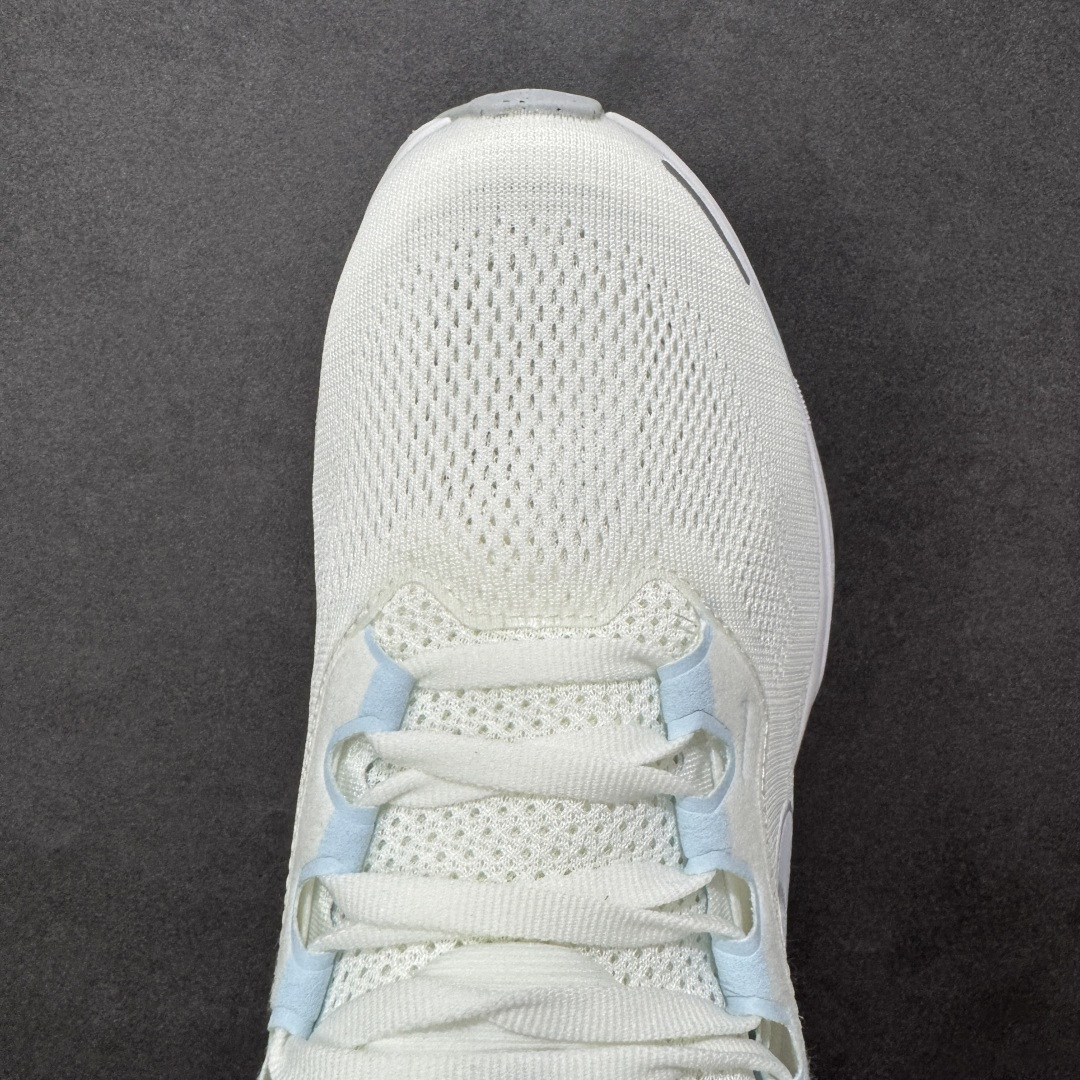 图片[8]-【GQ福利】奥莱ZP单 专柜货品 Nike Pegasus 41 代飞马专业跑鞋 5000双极限清仓 售后无忧 NK Air Zoom Pegasus 41登月 飞马跑鞋 鞋面采用外层由韧性纱线+内层网眼布的设计，在确保稳定性和耐久性的同时，也保证了贴合舒适及透气性能 此外，鞋带孔也从飞线变为全新板带设计，提供更加舒适的锁定贴合 中底方面为 全掌react泡棉+内嵌前后掌双Zoom Air气垫的配置组合，经典的华夫格大底则能确保抓地 尺码：36-45 货号：FD2722-102 编码：QGA180190-选品中心