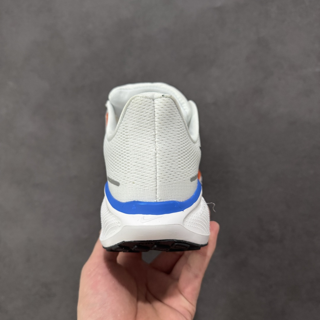 图片[4]-【GQ福利】奥莱ZP单 专柜货品 Nike Pegasus 41 代飞马专业跑鞋 5000双极限清仓 售后无忧 NK Air Zoom Pegasus 41登月 飞马跑鞋 鞋面采用外层由韧性纱线+内层网眼布的设计，在确保稳定性和耐久性的同时，也保证了贴合舒适及透气性能 此外，鞋带孔也从飞线变为全新板带设计，提供更加舒适的锁定贴合 中底方面为 全掌react泡棉+内嵌前后掌双Zoom Air气垫的配置组合，经典的华夫格大底则能确保抓地 尺码：36-45 货号：FD2722-006 编码：QGA180190-选品中心