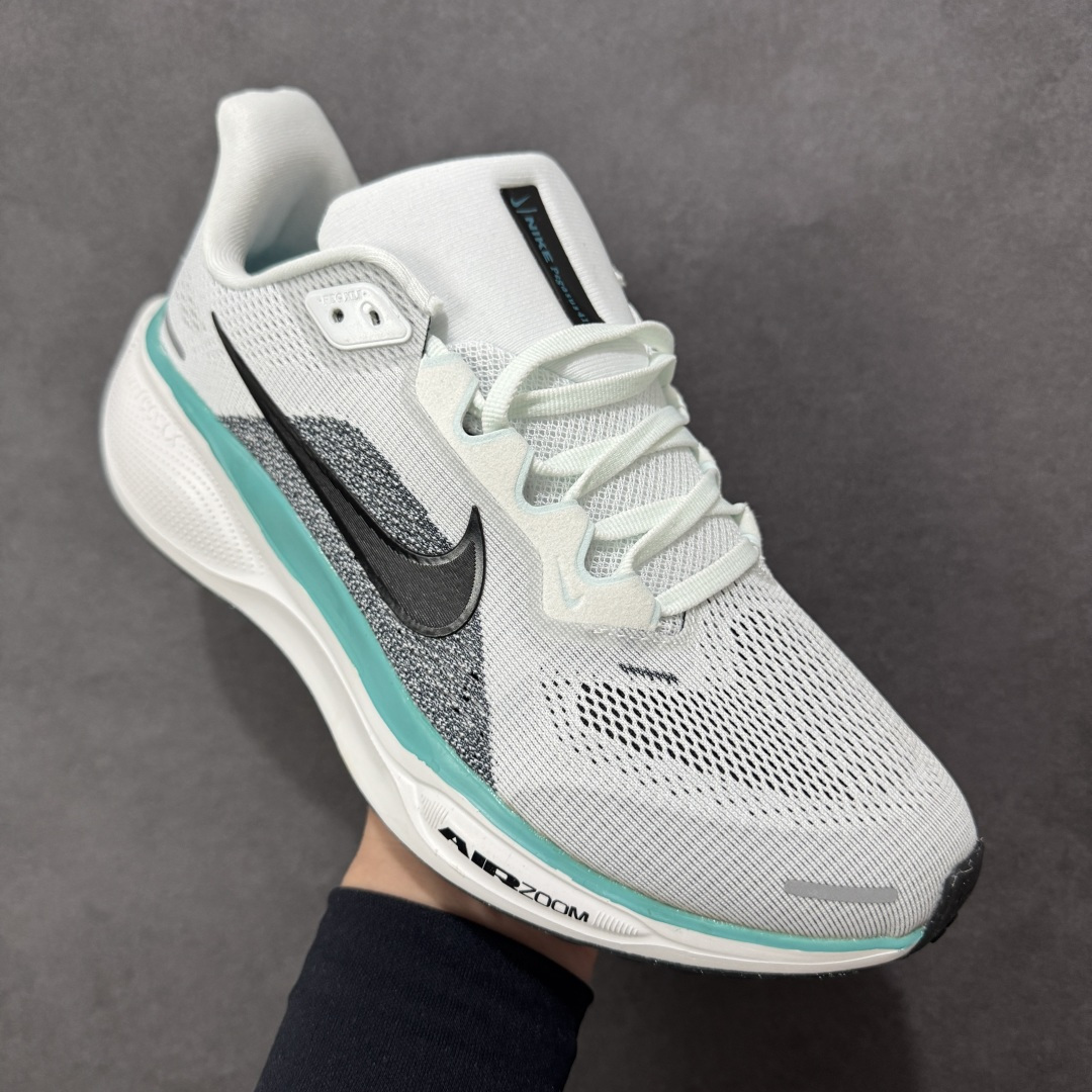 图片[3]-【GQ福利】奥莱ZP单 专柜货品 Nike Pegasus 41 代飞马专业跑鞋 5000双极限清仓 售后无忧 NK Air Zoom Pegasus 41登月 飞马跑鞋 鞋面采用外层由韧性纱线+内层网眼布的设计，在确保稳定性和耐久性的同时，也保证了贴合舒适及透气性能 此外，鞋带孔也从飞线变为全新板带设计，提供更加舒适的锁定贴合 中底方面为 全掌react泡棉+内嵌前后掌双Zoom Air气垫的配置组合，经典的华夫格大底则能确保抓地 尺码：36-45 货号：FD2722-103 编码：QGA180190-选品中心