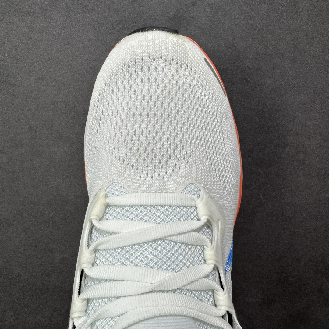 图片[8]-【GQ福利】奥莱ZP单 专柜货品 Nike Pegasus 41 代飞马专业跑鞋 5000双极限清仓 售后无忧 NK Air Zoom Pegasus 41登月 飞马跑鞋 鞋面采用外层由韧性纱线+内层网眼布的设计，在确保稳定性和耐久性的同时，也保证了贴合舒适及透气性能 此外，鞋带孔也从飞线变为全新板带设计，提供更加舒适的锁定贴合 中底方面为 全掌react泡棉+内嵌前后掌双Zoom Air气垫的配置组合，经典的华夫格大底则能确保抓地 编码：HF0013-900 白蓝橙 尺码：36-45 编码：QGA180190-选品中心