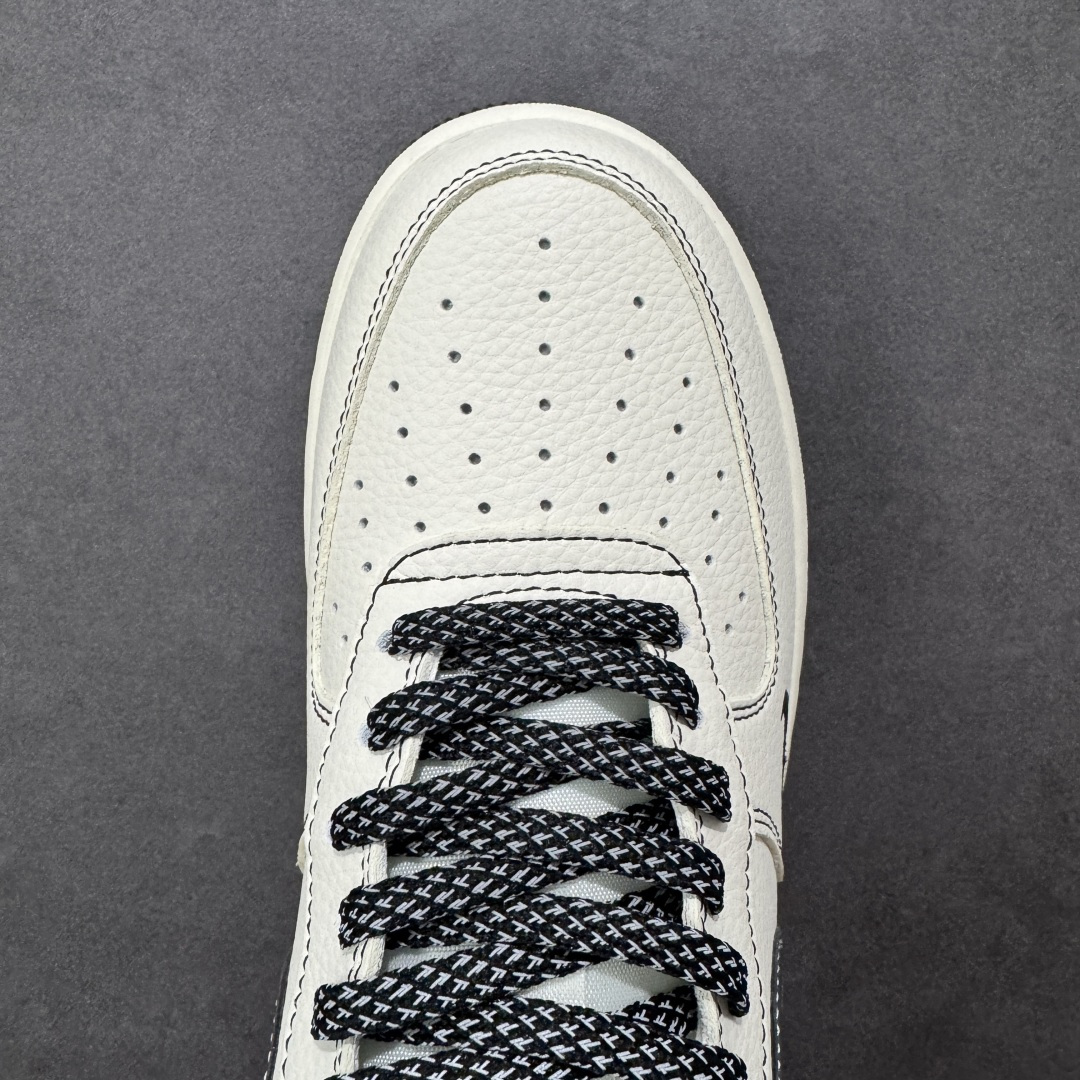 图片[8]-【定制版】NIke Air Force 1 \’07 Low “斯图西联名–经典白黑” 空军一号低帮 运动鞋 休闲鞋 折边针车 工艺难度大 原楦头原纸板 高端定制鞋盒 原厂鞋底 超高清洁度 细节完美 货号：DD1982-329 尺码：36 36.5 37.5 38 38.5 39 40 40.5 41 42 42.5 43 44 44.5 45-选品中心