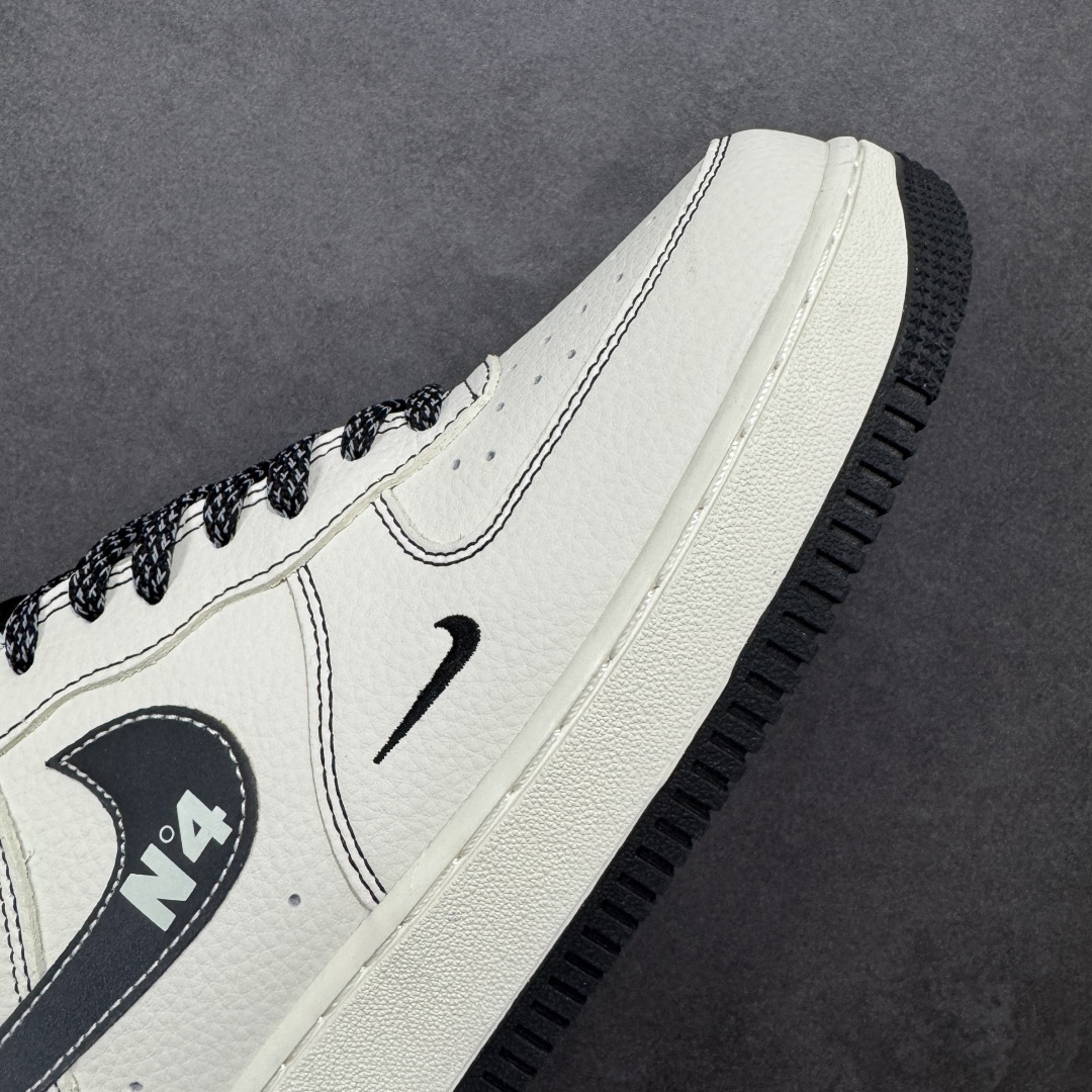 图片[5]-【定制版】NIke Air Force 1 \’07 Low “斯图西联名–经典白黑” 空军一号低帮 运动鞋 休闲鞋 折边针车 工艺难度大 原楦头原纸板 高端定制鞋盒 原厂鞋底 超高清洁度 细节完美 货号：DD1982-329 尺码：36 36.5 37.5 38 38.5 39 40 40.5 41 42 42.5 43 44 44.5 45-选品中心