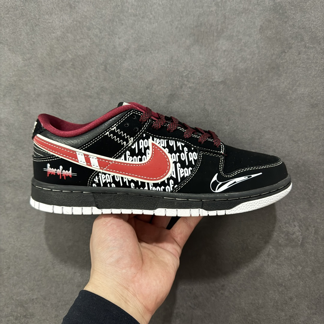 【定制版】Nike SB Dunk Low“字母黑红勾” 周年高端定制 低帮休闲板鞋 定制鞋盒 大厂纯原品质出货 超高清洁度 皮料切割干净无任何毛边 细节完美 货号:KK1333-051 尺码:36 36.5 37.5 38 38.5 39 40 40.5 41 42 42.5 43 44 44.5 45-选品中心