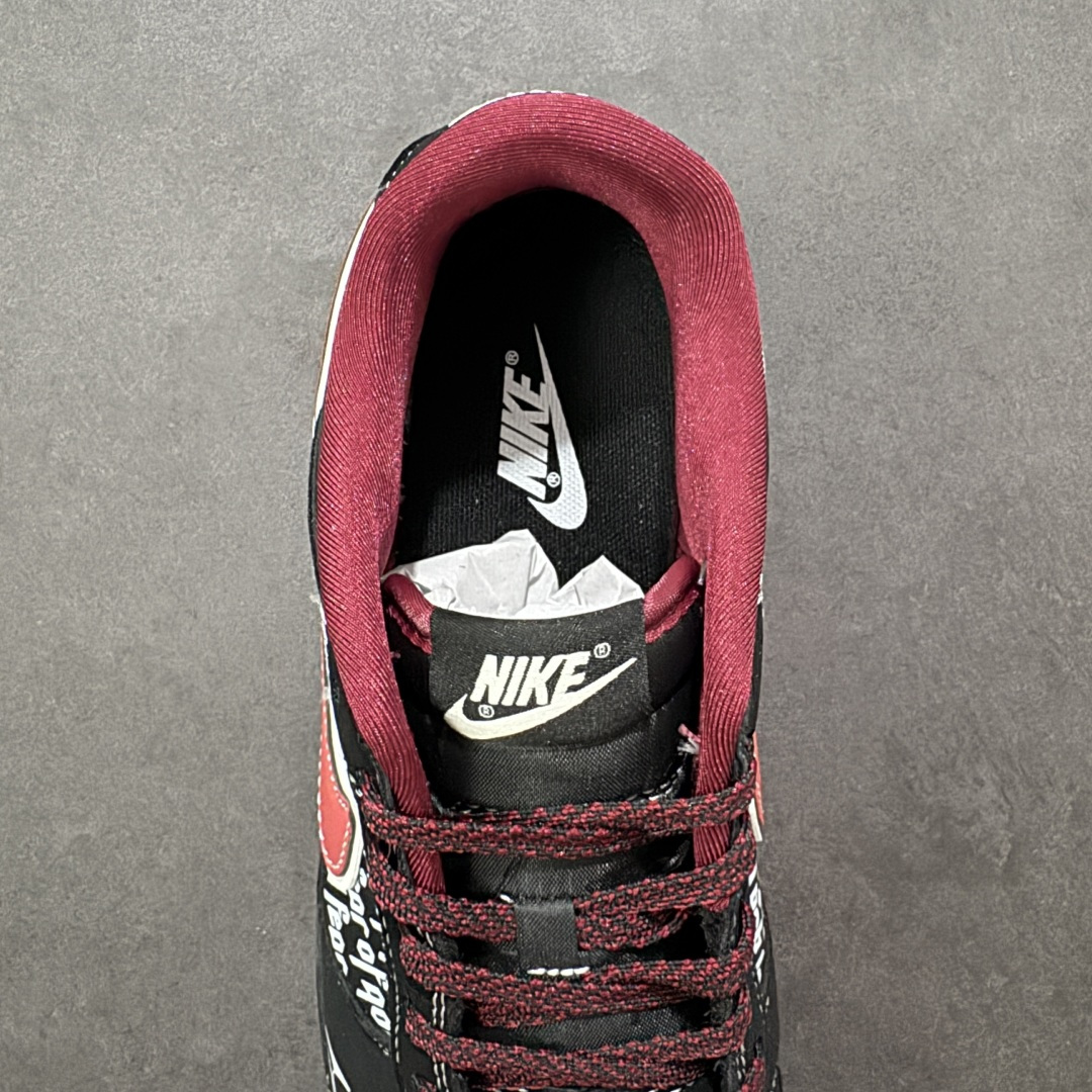 图片[7]-【定制版】Nike SB Dunk Low“字母黑红勾” 周年高端定制 低帮休闲板鞋 定制鞋盒 大厂纯原品质出货 超高清洁度 皮料切割干净无任何毛边 细节完美 货号：KK1333-051 尺码：36 36.5 37.5 38 38.5 39 40 40.5 41 42 42.5 43 44 44.5 45-选品中心