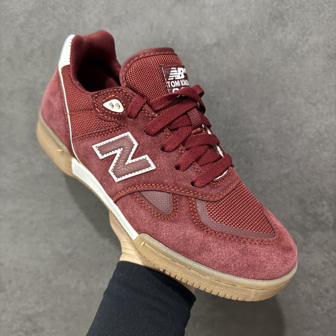 图片[3]-【纯原福利】New Balance NB 600 休闲舒适 耐磨轻便 低帮 板鞋 男女同款 黑白 以更纯粹的复古风格设计打造的全新造型。侧身还以解构设计，将 N 字标志以做旧压花样式呈现，样式别具新意。而麂皮、冲孔皮革的塑造，则呈现出高级怀旧气质，也让鞋款在奢华时装风格与运动氛围之间达到了平衡。 货号：NM600SPA 尺码：36 37 38 39 40 41 42 43 44 45 编码：GLB220230-选品中心