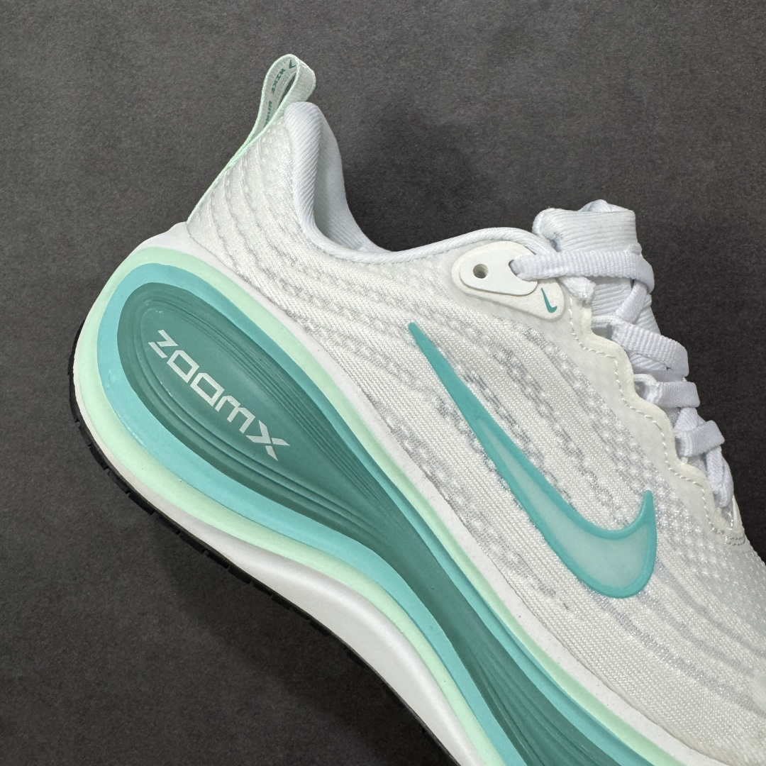 图片[6]-【公司级】Nike VOMERO PLUS 耐克 舒适减震防滑 低帮跑步鞋 全掌ReactX泡绵中底 前掌和后跟还配备了Air Zoom气垫单元 据说跑起来更快更舒适哦 这次最大的升级点 首次引入了ReactX泡绵 货号：HV8154-100 尺码：36 36.5 37.5 38 38.5 39 40 40.5 41 42 42.5 43 44 45 46-选品中心