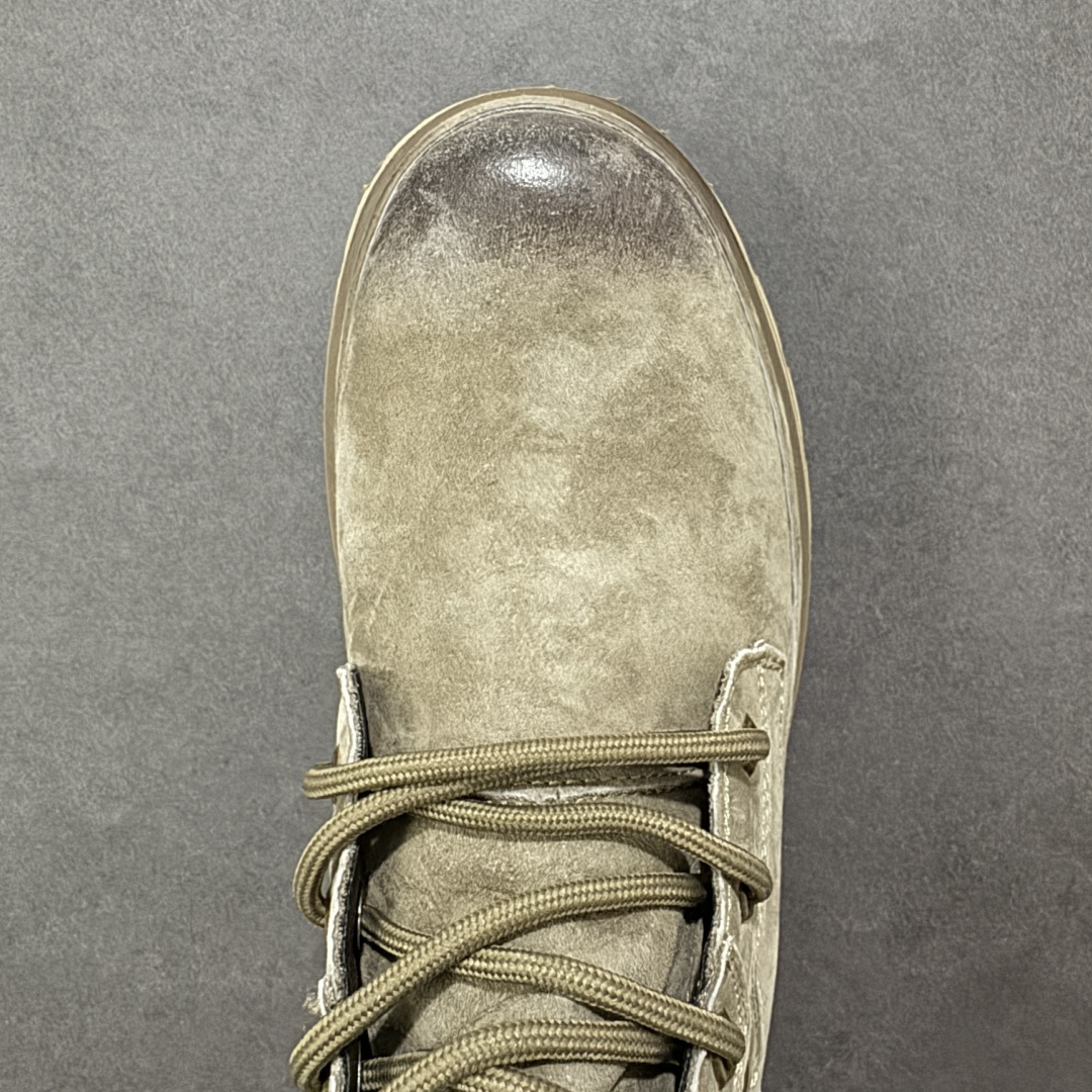 图片[8]-【广东纯原版】Ecco 爱步适酷系列工装真皮防滑厚底大黄靴  #臻选头层皮鞋面 弹性柔韧 舒适透气 带来舒适享受的脚感 贴合足底 便携简约系带设计 可自由调节松紧 细致精湛车线 牢固可靠 带来更持久穿搭品质 防滑弹力鞋底 清晰防滑纹理 轻盈弹力不厚重 抓地耐磨 舒适内里 柔软透气 合脚稳固 货号：638908-01001  尺码：39 40 41 42 43 44 45 皮鞋码-选品中心