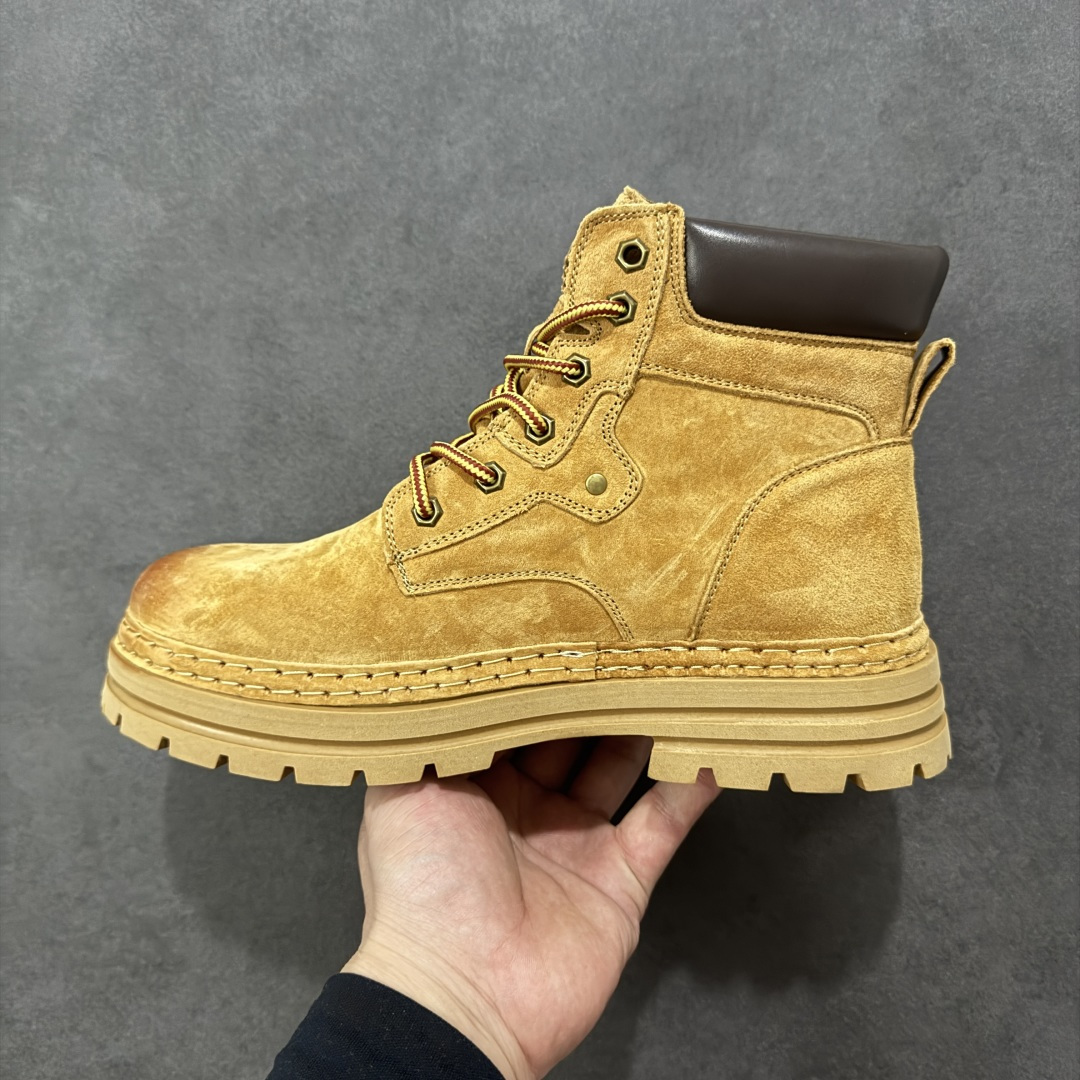 图片[2]-【广东纯原版】Ecco 爱步适酷系列工装真皮防滑厚底大黄靴  #臻选头层皮鞋面 弹性柔韧 舒适透气 带来舒适享受的脚感 贴合足底 便携简约系带设计 可自由调节松紧 细致精湛车线 牢固可靠 带来更持久穿搭品质 防滑弹力鞋底 清晰防滑纹理 轻盈弹力不厚重 抓地耐磨 舒适内里 柔软透气 合脚稳固 货号：638908-01003  尺码：39 40 41 42 43 44 45 皮鞋码-选品中心