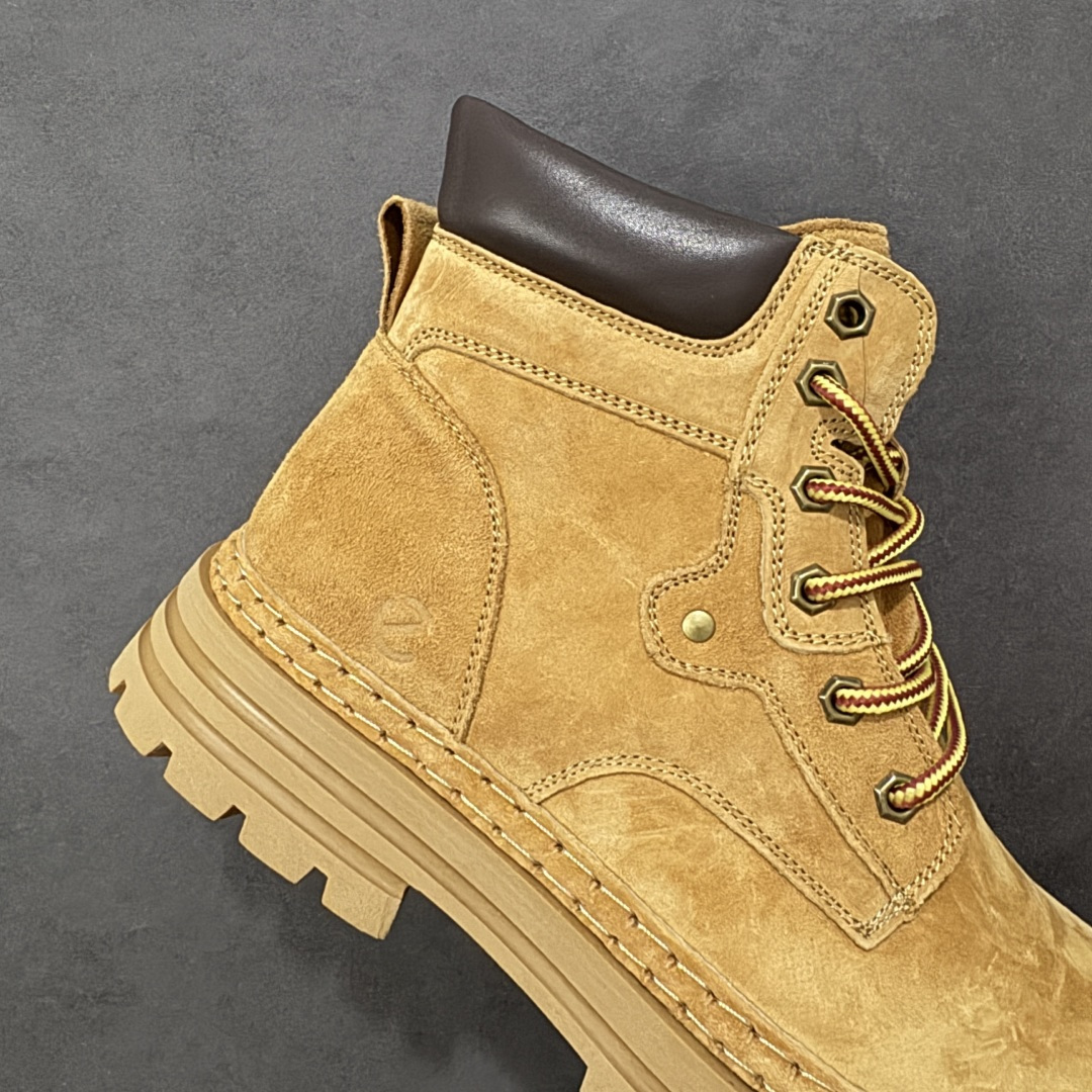 图片[6]-【广东纯原版】Ecco 爱步适酷系列工装真皮防滑厚底大黄靴  #臻选头层皮鞋面 弹性柔韧 舒适透气 带来舒适享受的脚感 贴合足底 便携简约系带设计 可自由调节松紧 细致精湛车线 牢固可靠 带来更持久穿搭品质 防滑弹力鞋底 清晰防滑纹理 轻盈弹力不厚重 抓地耐磨 舒适内里 柔软透气 合脚稳固 货号：638908-01003  尺码：39 40 41 42 43 44 45 皮鞋码-选品中心