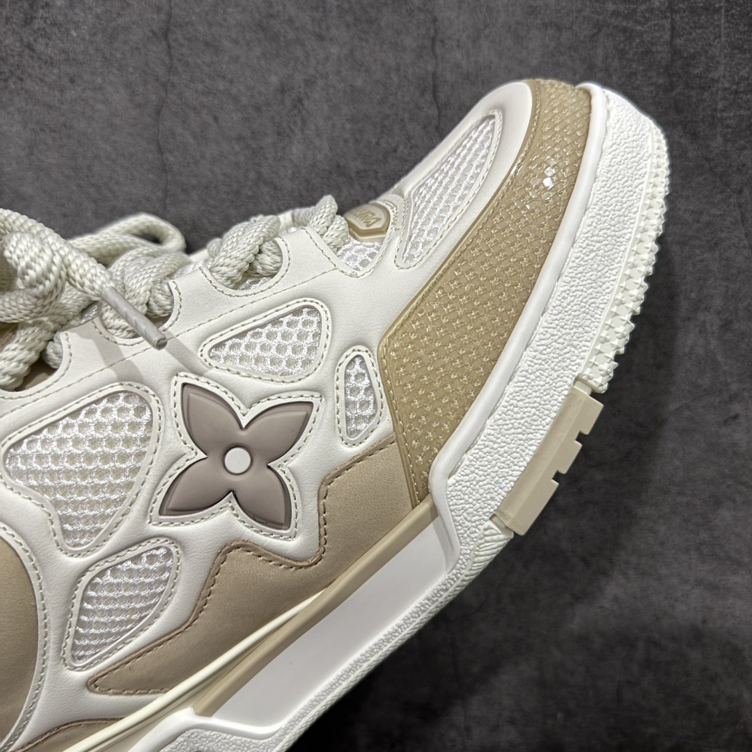 图片[6]-【佛山顶级超A版】Louis Vuitton LV Skate系列 米白 仓库现货 当天可取 佛山超A私人订单 专柜混卖零售专供 所有配色均为购买原版复刻 整体版型 皮料 市场独一无二 后跟版型都可以自行对比[机智]吊打市场所有货 怒甩十条街，欢迎拿市场各大工厂的货来对比！ 鞋舌烫金超正 压印程度秒杀市面90%以上的高端货 新配色陆续开发出货 尺码：39-46-选品中心