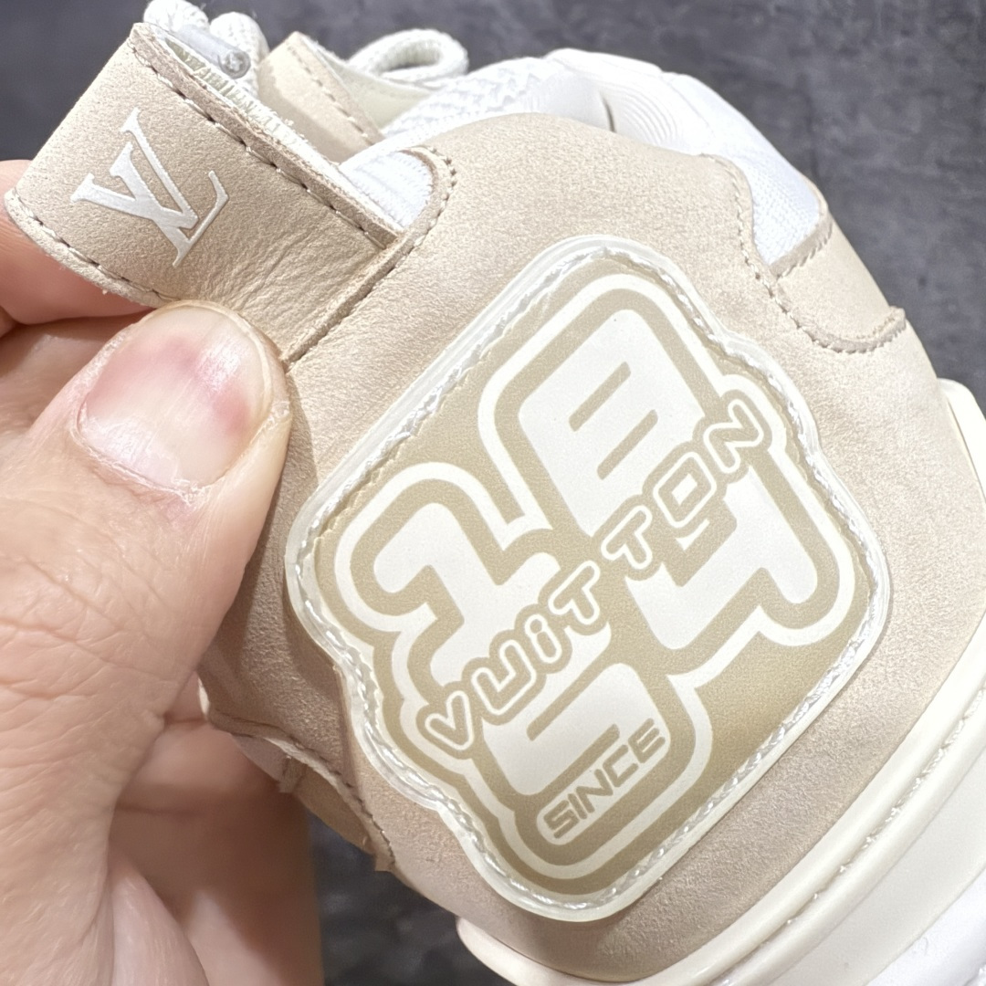 图片[2]-【佛山顶级超A版】Louis Vuitton LV Skate系列 米白 仓库现货 当天可取 佛山超A私人订单 专柜混卖零售专供 所有配色均为购买原版复刻 整体版型 皮料 市场独一无二 后跟版型都可以自行对比[机智]吊打市场所有货 怒甩十条街，欢迎拿市场各大工厂的货来对比！ 鞋舌烫金超正 压印程度秒杀市面90%以上的高端货 新配色陆续开发出货 尺码：39-46-选品中心