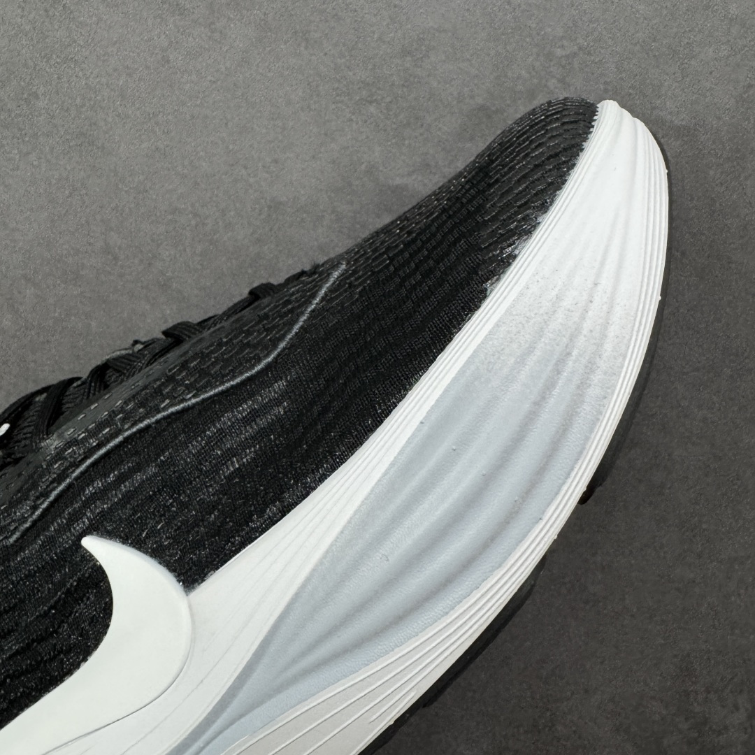 【公司级】Nike Zoom VOMERO 耐克 舒适减震防滑 低帮跑步鞋全掌ReactX泡绵中底 前掌