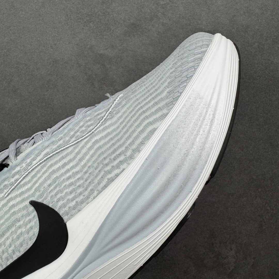 【公司级】Nike Zoom VOMERO 耐克 舒适减震防滑 低帮跑步鞋全掌ReactX泡绵中底 前掌