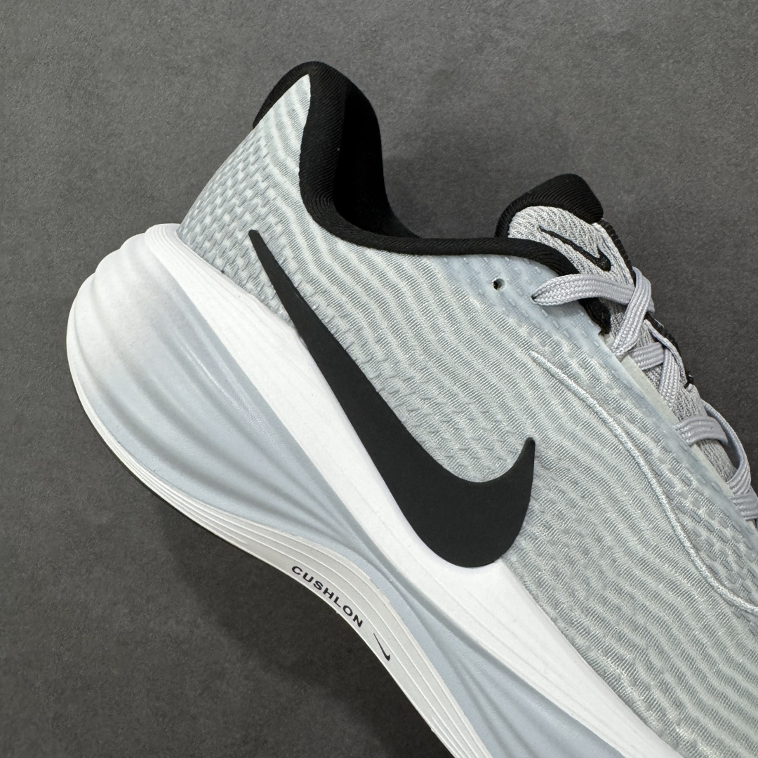 【公司级】Nike Zoom VOMERO 耐克 舒适减震防滑 低帮跑步鞋全掌ReactX泡绵中底 前掌