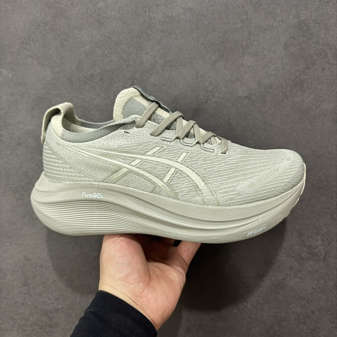 【公司级】平台订单 Asics Gel-Nimbus 27 亚瑟士厚底减震跑步鞋 鞋面采用双层提花网面设计，提高包裹性和透气性，后跟搭载稳定系统科技T-GEL提升整体支撑力和结构感，减少对身体带来的冲击负荷，创新中底至轻回弹 真标带半码 尺码：36-47码 编码：GQB240250-选品中心