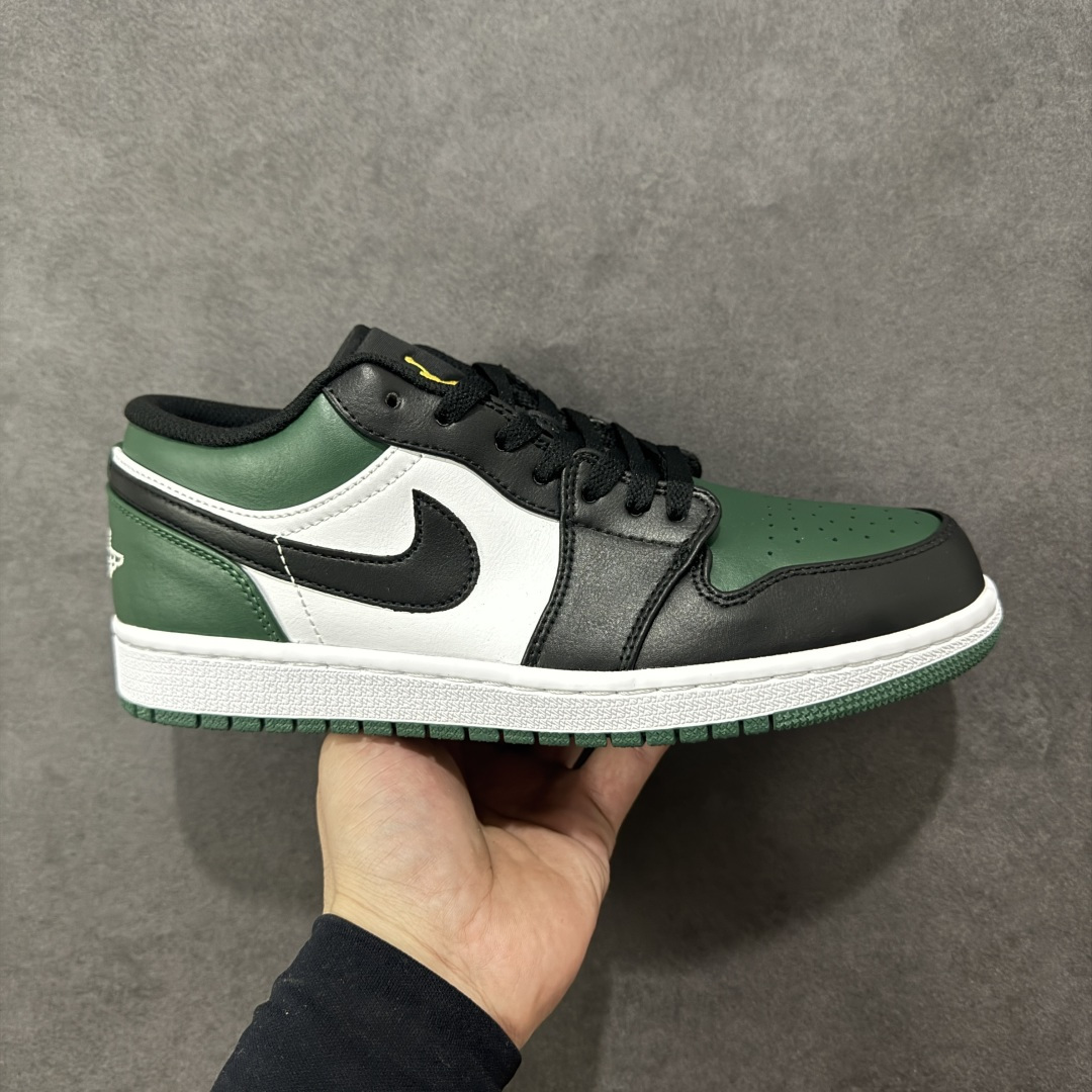 【H11版本】耐克Nike Air Jordan 1 AJ1经典复古经典低帮百搭文化篮球鞋 553558-371 公司级真标半码制#原档案原数据开发版型#采用荔枝纹头层皮革鞋面材质#原厂立体填充鞋舌海绵#中底注胶孔及缜密中底拉帮工艺#原数据开发模具大底 尺码:35.5 36 36.5 37.5 38 38.5 39 40 40.5 41 42 42.5 43 44 44.5 45 46 47.5 编码:H11B270280-选品中心