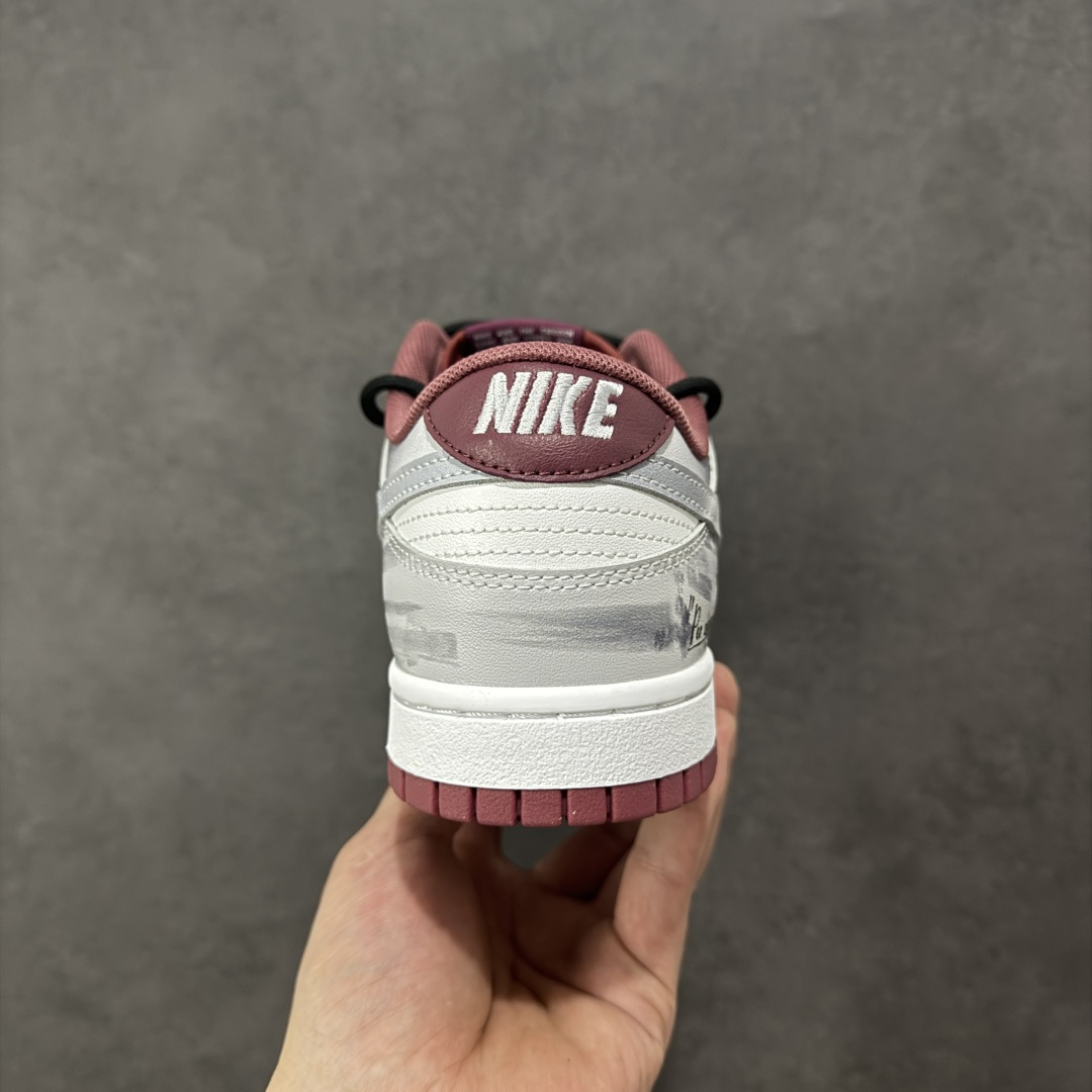 图片[4]-【定制版】Nike SB Dunk Low 绑带 周年高端定制 低帮休闲板鞋 城市废墟 DV0833-112  #定制鞋盒 大厂纯原品质出货 超高清洁度 皮料切割干净无任何毛边 细节完美   尺码：40 40.5 41 42 42.5 43 44 44.5 45 46 编码：HXSB330340-选品中心