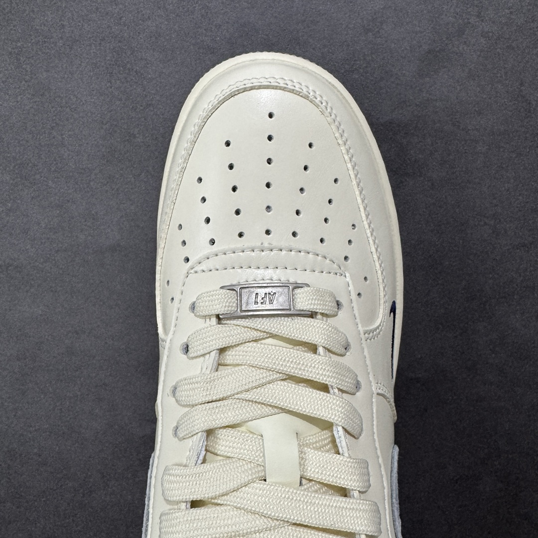 图片[8]-【定制版】Nike Air Force 1\’07 Low 奶白雾灰 空军一号低帮休闲板鞋 NH0601-581  #原楦头原纸板 原装鞋盒 定制五金配件 内置全掌气垫 原厂鞋底  尺码：36 36.5 37.5 38 38.5 39 40 40.5 41 42 42.5 43 44 44.5 45 编码：HXSB310320-选品中心