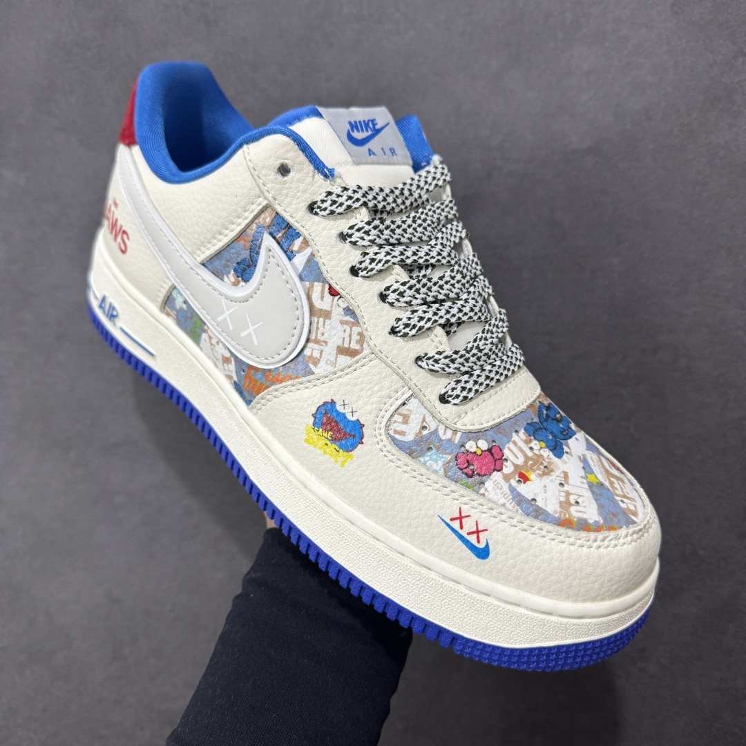 图片[3]-【定制版】NIke Air Force 1 \’07 Low “KAWS联名——多彩涂鸦”空军一号 低帮 运动鞋 休闲鞋 折边针车 工艺难度大 原楦头原纸板 原装鞋盒 定制五金配件 内置全掌气垫 原厂鞋底 货号：SY1388-017 尺码：36 36.5 37.5 38 38.5 39 40 40.5 41 42 42.5 43 44 44.5 45 编码：HXSA310320-选品中心