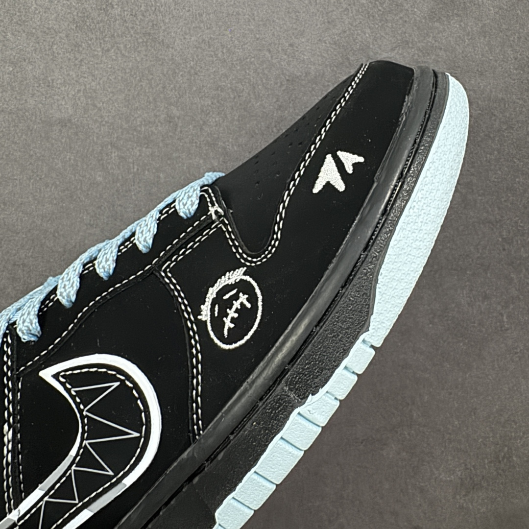 图片[5]-【定制版】Nike SB Dunk Low“磨砂黑鬼脸” 周年高端定制 低帮休闲板鞋 定制鞋盒 大厂纯原品质出货 超高清洁度 皮料切割干净无任何毛边 细节完美 货号：KK1333-052 尺码： 36 36.5 37.5 38 38.5 39 40 40.5 41 42 42.5 43 44 44.5 45-选品中心