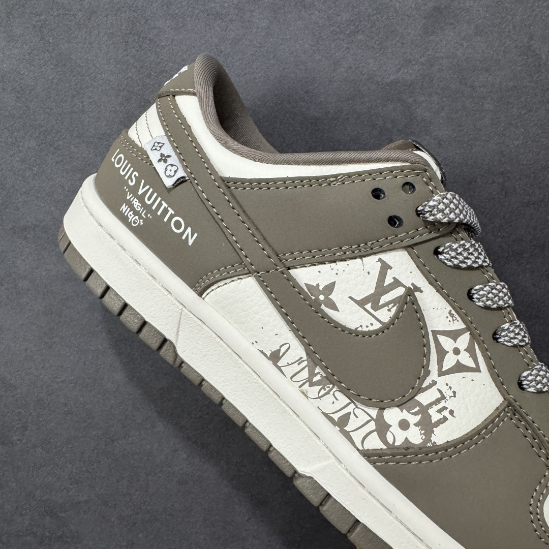 图片[6]-【定制版】Nike SB Dunk Low 联名 奶茶米白 高端定制 低帮休闲板鞋 XD1588-239  #定制鞋盒 大厂纯原品质出货 超高清洁度 皮料切割干净无任何毛边 细节完美   尺码：36 36.5 37.5 38 38.5 39 40 40.5 41 42 42.5 43 44 44.5 45 编码：HXSB330340-选品中心