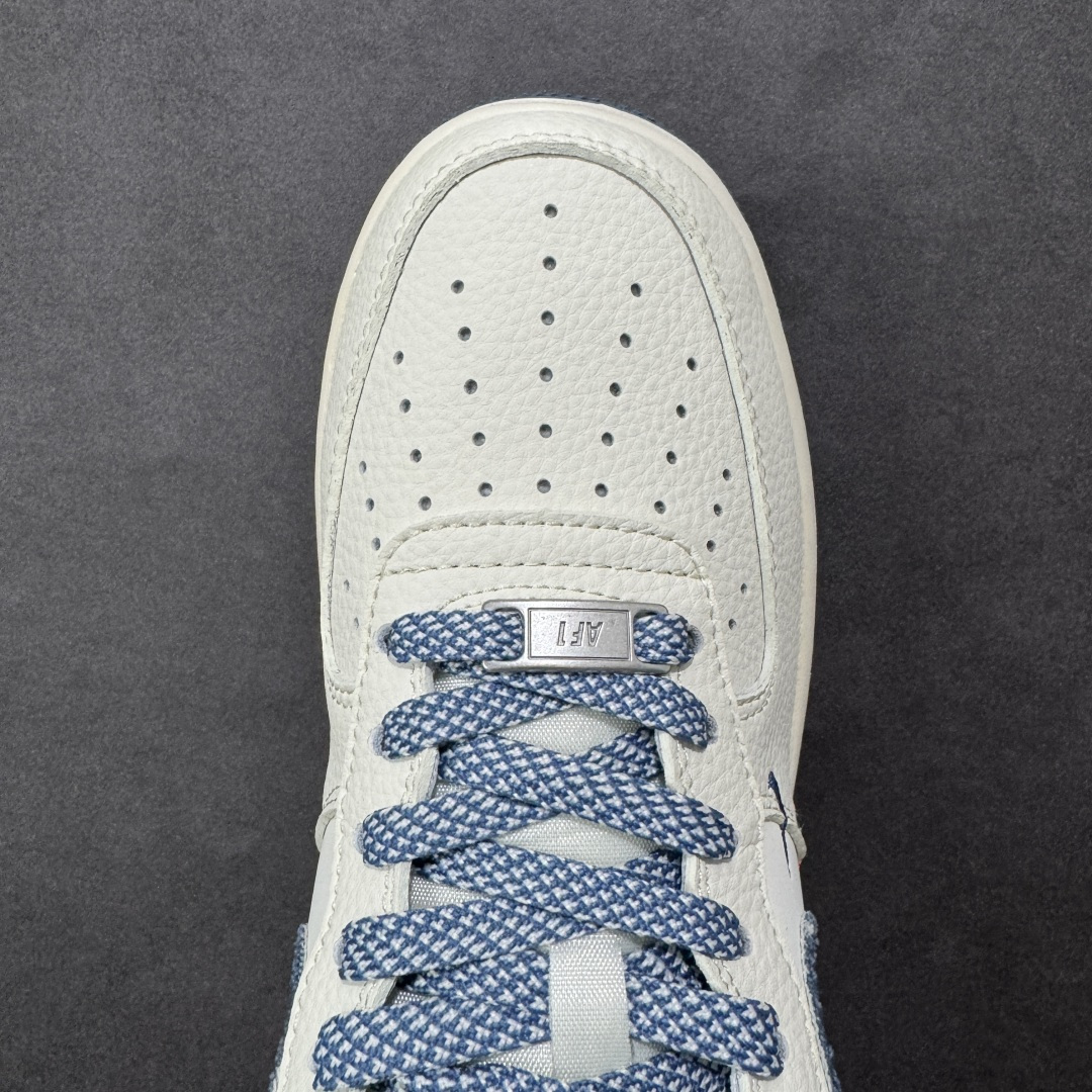 图片[8]-【定制版】Nike Air Force 1 \’07 Low “Supreme联名——牛仔米蓝四勾”空军一号 高端定制 低帮 运动鞋 休闲鞋 折边针车 工艺难度大 原楦头原纸板 原装鞋盒 定制五金配件 内置全掌气垫 原厂鞋底 货号：QW5606-263 尺码：36 36.5 37.5 38 38.5 39 40 40.5 41 42 42.5 43 44 44.5 45 编码： HXSB310320-选品中心