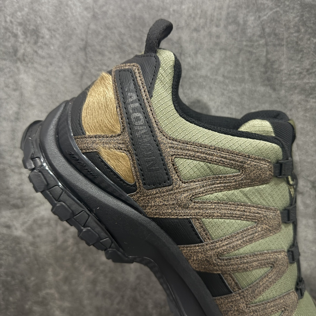 图片[7]-【GOAT纯原版】SALOMON 萨洛蒙 XA PRO 3D 户外运动 网布减震防滑透气 低帮跑步鞋 男女同款绿棕色 马毛 马年限定477974 全新品质 巅峰之作 所有配色均购物原版拆解1：1开发 原材料打造 非市场公版便宜货 私模大底 清洁度比市场所有版本都高 全套原纸板楦头开发 原厂网布配套 确保原汁原味 完美呈现版型 原档数据独家私模五层组合大底 男女鞋同步官方开发至47 原装Ortholite轻量化鞋垫 中底布带钢印编号 原厂TPU锁扣 进口港宝加持 后跟自然饱满 还原公司包裹性 鞋面采用SENSIFT贴合技术 全方位贴合包裹脚型 鞋跟部鞋底牵引设计 提供强大的抓地性能 更适应野外崎岖不平的道路 其3D ADVANCED CHASSIS底盘 材料轻量大化 钉齿设计更具稳定性 防护性 鞋底易磨损区运用CONTAGRIP高耐磨材料 应对城市硬质路面长距离跑考验 尺码：36 36.5 37.5 38 38.5 39 40 40.5 41 42 42.5 43 44 45 46 47-选品中心