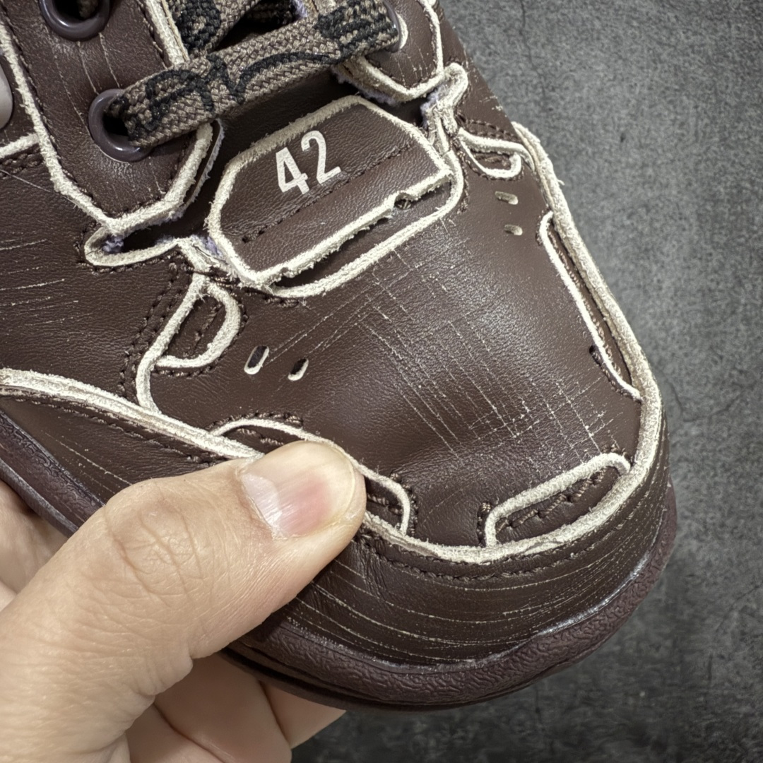 图片[5]-【纯原PK版】Balenciag 巴黎世家18代 最新Hamptons系列 情侣款 破损 做旧 休闲 运动鞋 顶级大厂出品 天花板品质 品质细节比工厂版本都要好很多 自行对比 原版购入开发做货 ▪️面料： 原版定制进口头层牛皮 ▪️内里：进口透气毛巾绒里 ▪️鞋底：原版开模防滑橡胶材质 ▪️底厚：3CM ▪️尺码： 35-46-选品中心