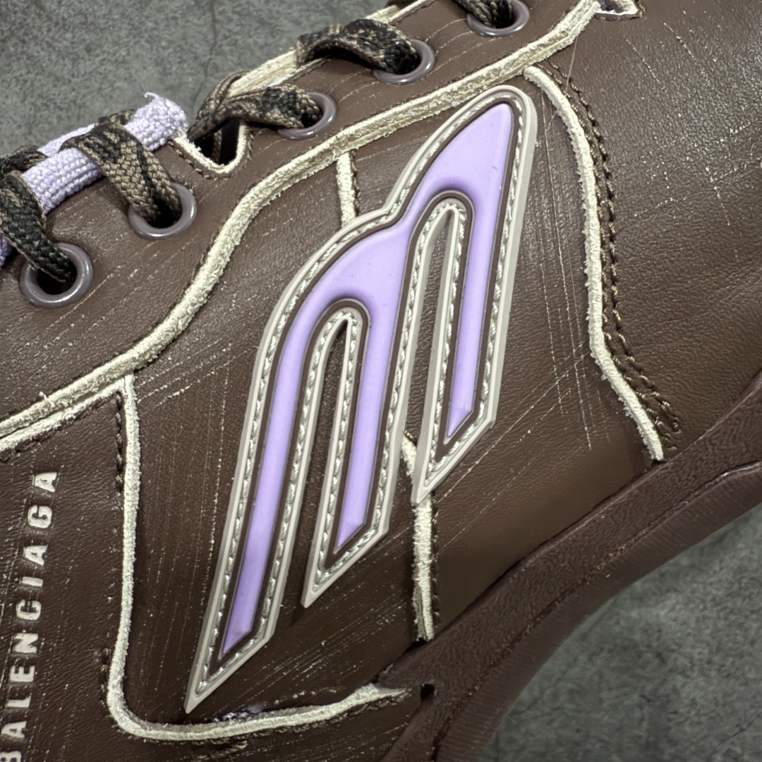 图片[4]-【纯原PK版】Balenciag 巴黎世家18代 最新Hamptons系列 情侣款 破损 做旧 休闲 运动鞋 顶级大厂出品 天花板品质 品质细节比工厂版本都要好很多 自行对比 原版购入开发做货 ▪️面料： 原版定制进口头层牛皮 ▪️内里：进口透气毛巾绒里 ▪️鞋底：原版开模防滑橡胶材质 ▪️底厚：3CM ▪️尺码： 35-46-选品中心