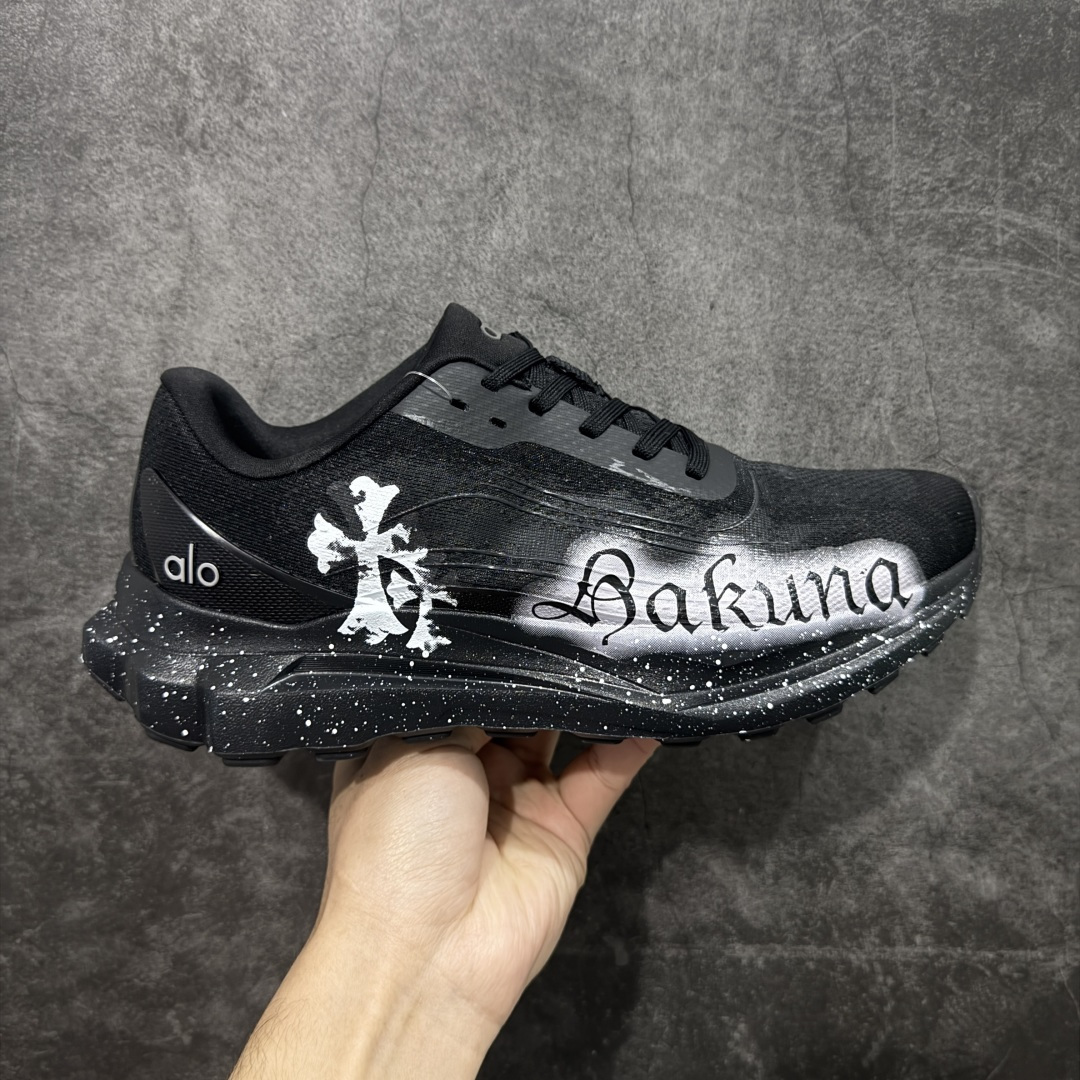 【纯原】alo yoga Alo Runner 舒适百搭防滑透气 低帮跑步鞋 涂鸦原版开发 独家私模打造