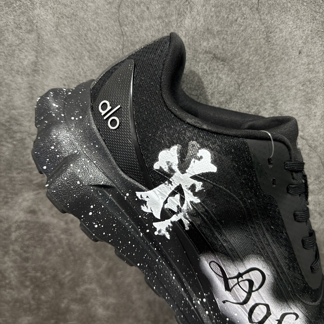 【纯原】alo yoga Alo Runner 舒适百搭防滑透气 低帮跑步鞋 涂鸦原版开发 独家私模打造